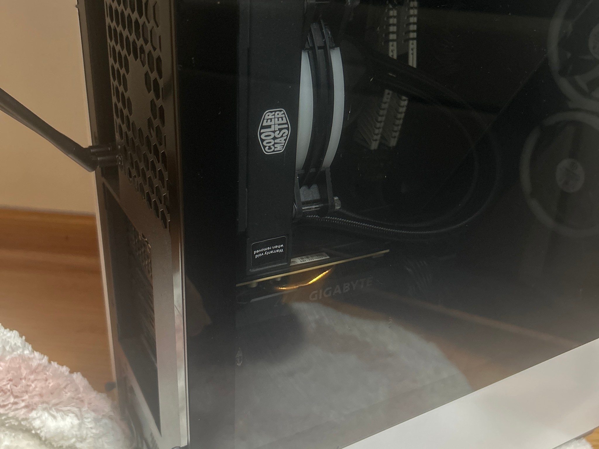 CyberPowerPC Gaming PC – i5-11600KF | RTX 2060 6GB | 16GB RAM | 2TB HDD + 240GB SSD