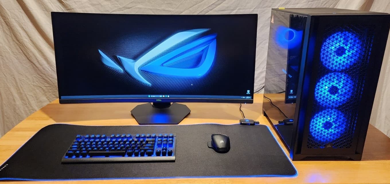 Complete Corsair Liquid Cooled 1440P/4K Gaming Setup - READ DESCRIPTION!!!