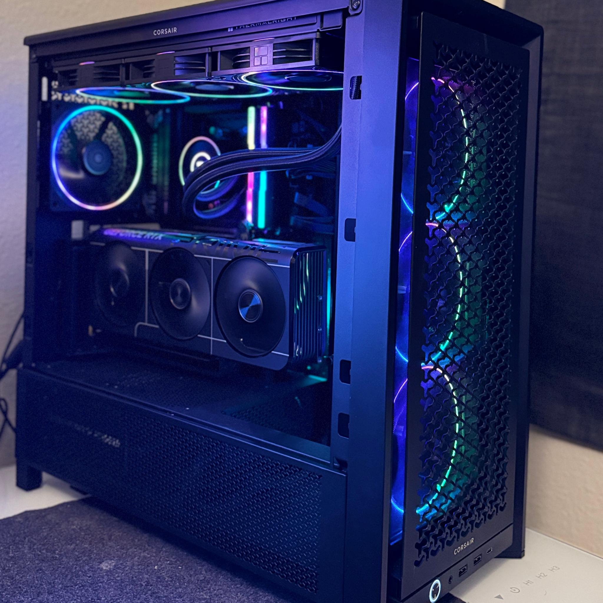 **High End Gaming/Workstation PC (7950X3D/5070Ti/32GB DDR5-6000 C30/2TB SSD**