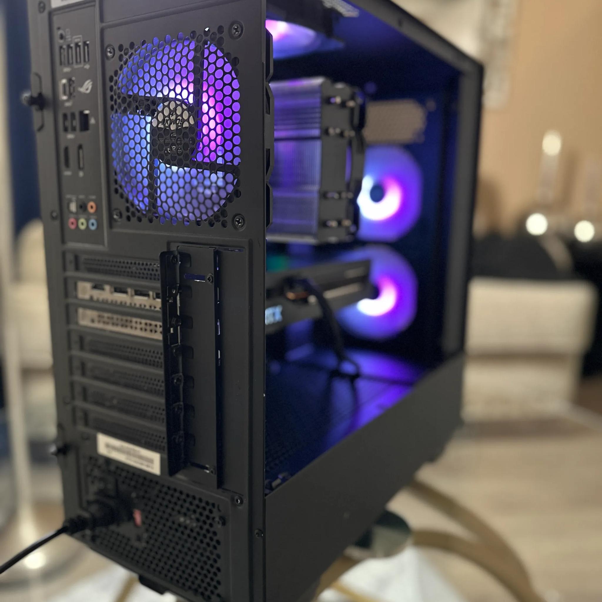 RTX 3070 TI | RYZEN 9 3900X | 32GB DDR4 | 1.5 TB