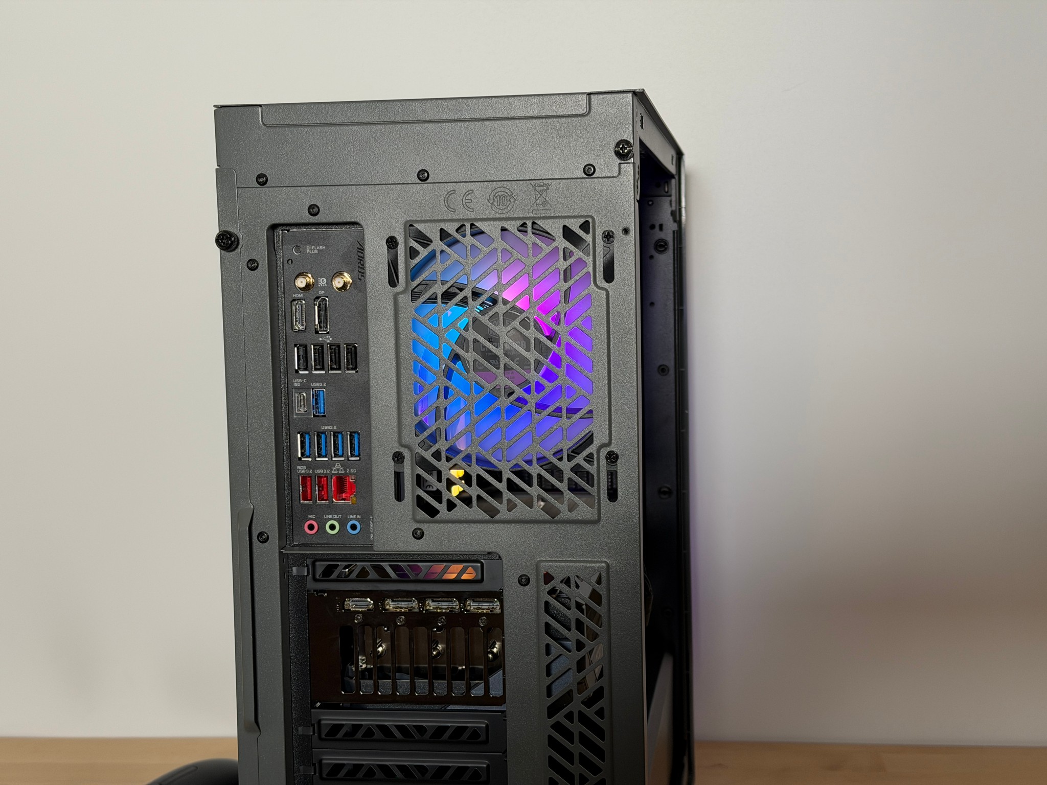 RTX 5080 Ryzen 7 9800x3d Gaming PC
