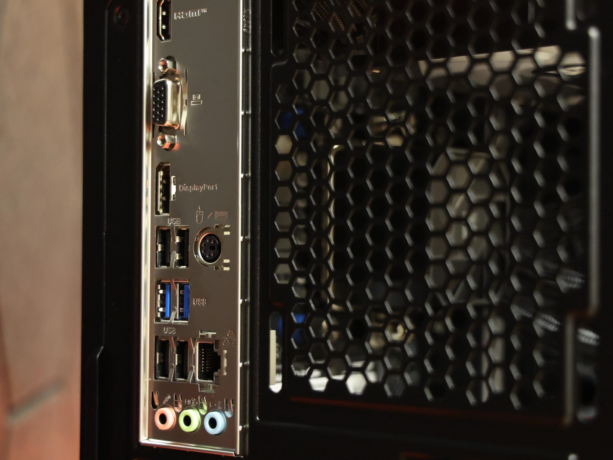 🐍 Basilisk 🐍 AMD RX 5600XT / Intel Core i5-12400F / 1TB NVME / 16GB DDR4 RAM / 240 AIO / W11 Pro