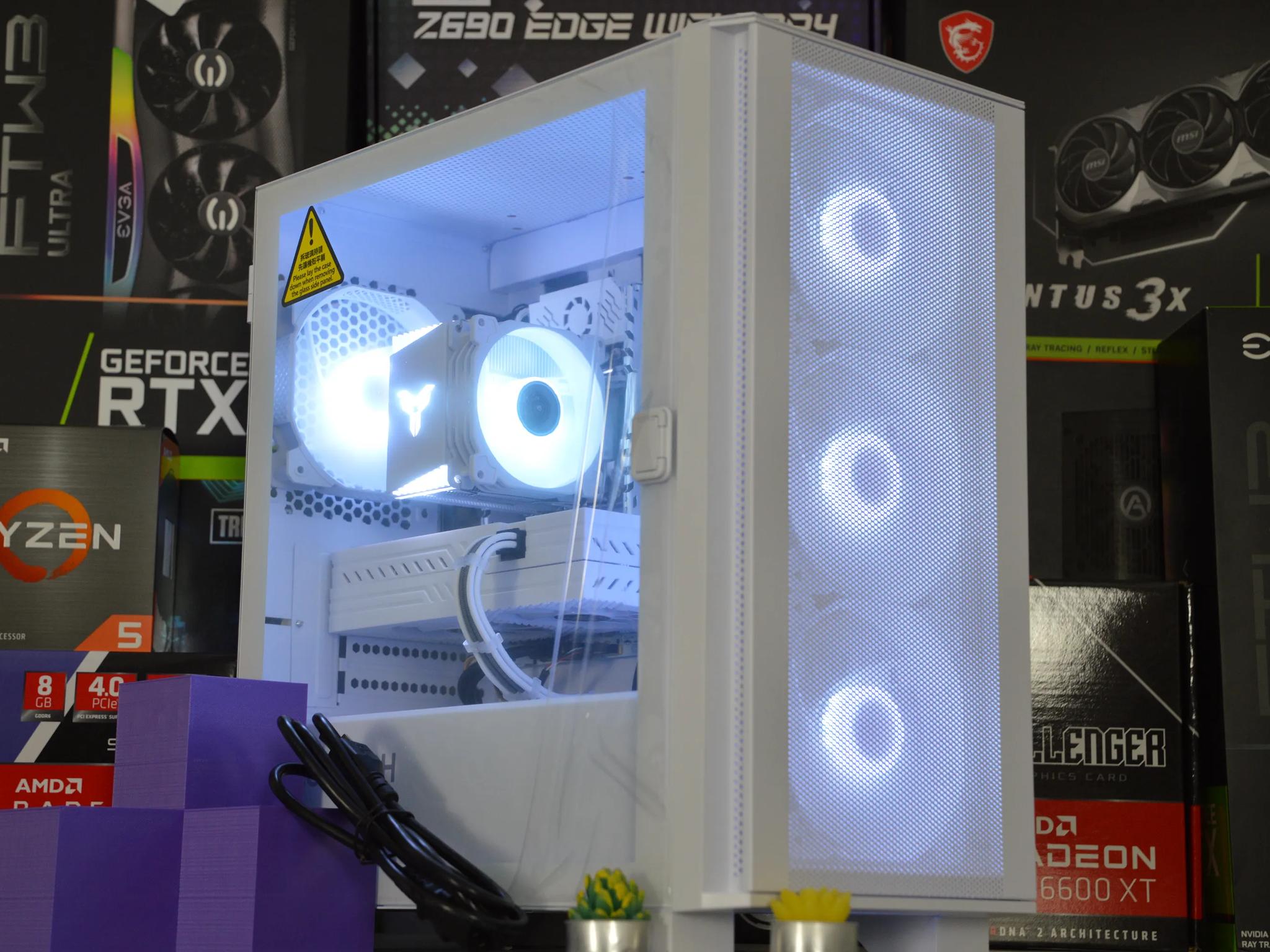 ❄️🌨| RX 580 8GB | INTEL XEON E5 2670 V3 | 16GB RAM | 1TB SSD | Crystal Snow |