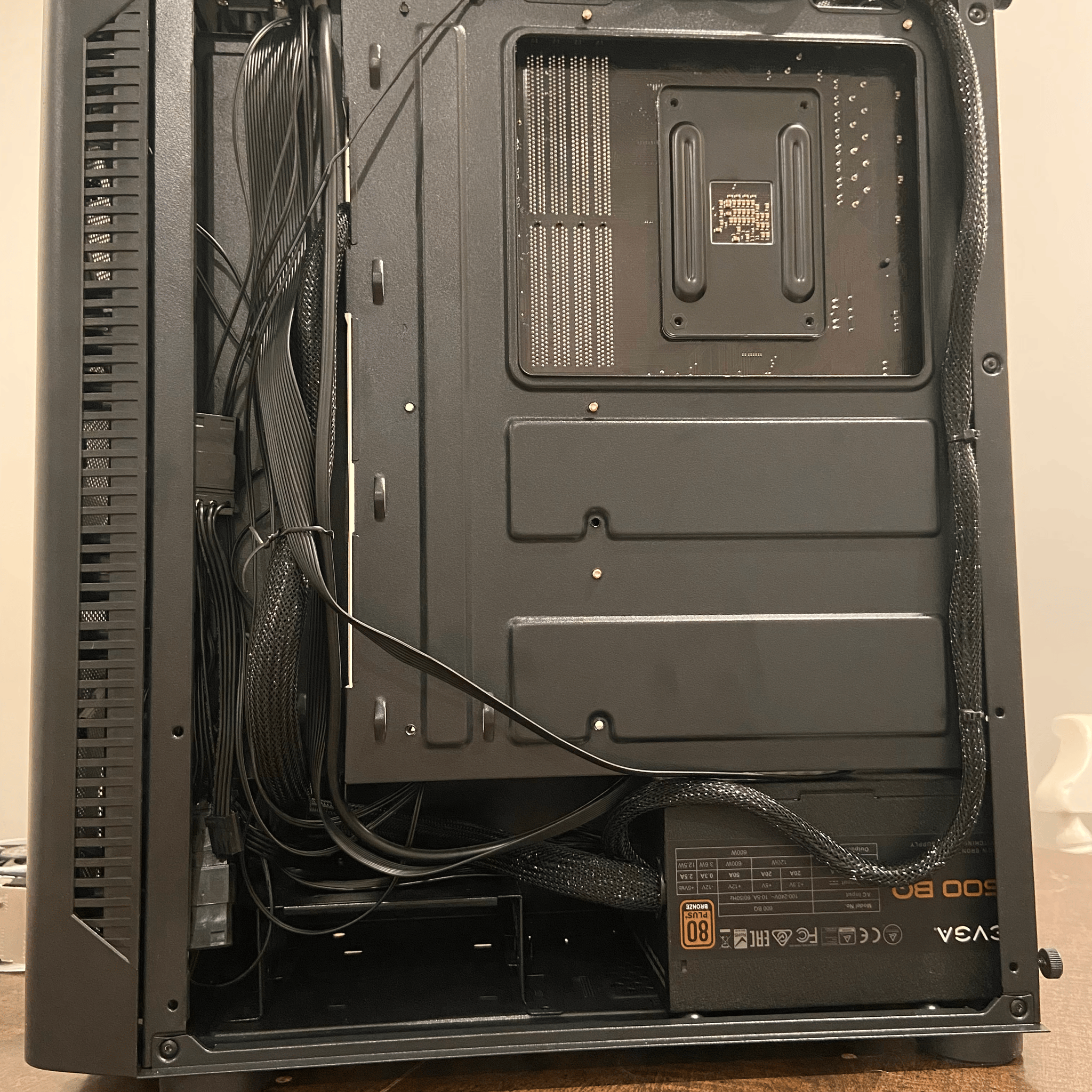 Ryzen 5 - 16 GB RAM - 8GB Radeon RX570