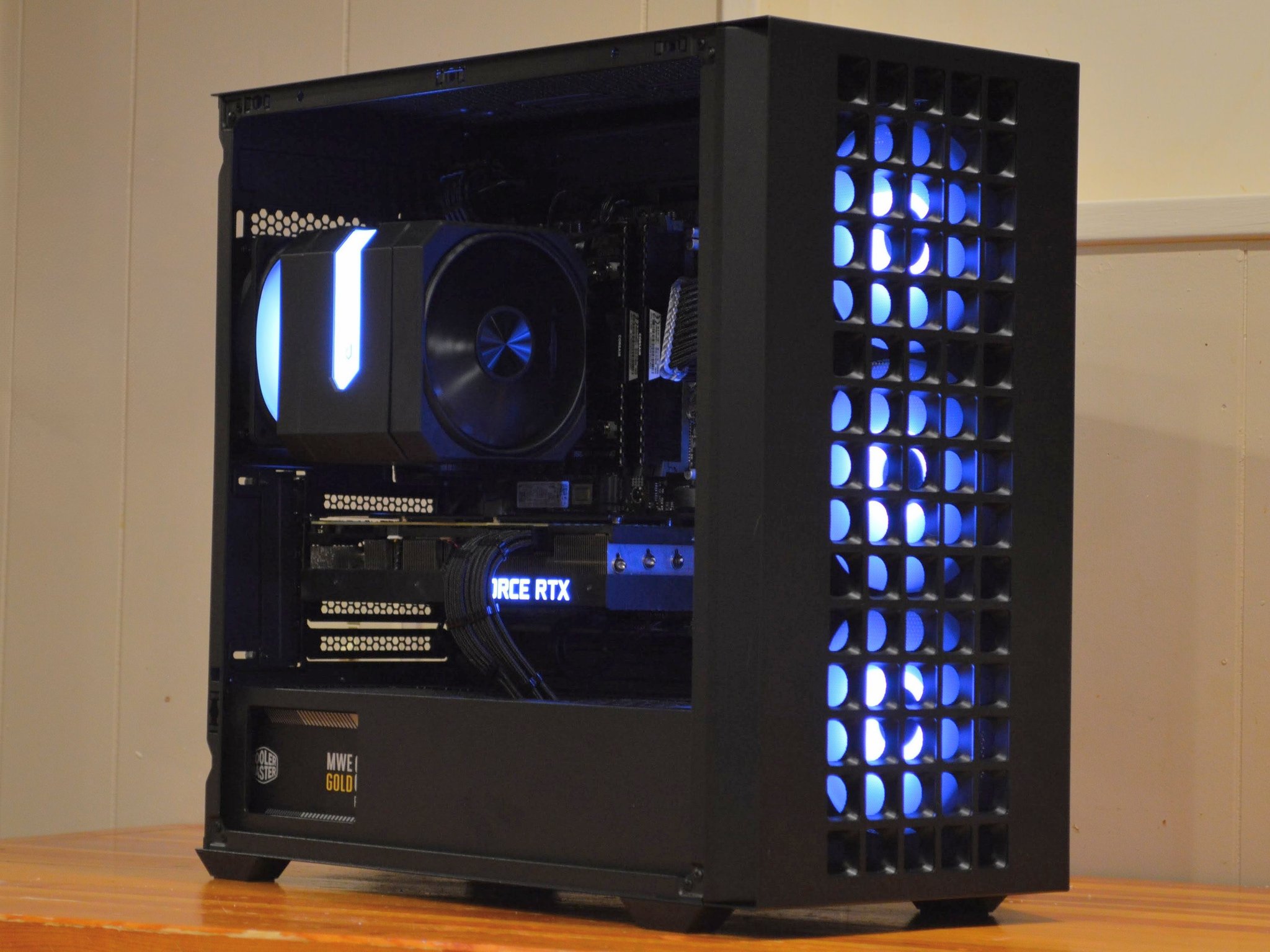 🖤⚡Ryzen 5 5600x || RTX 3080 || 32GB DDR4 || 1TB nvme SSD