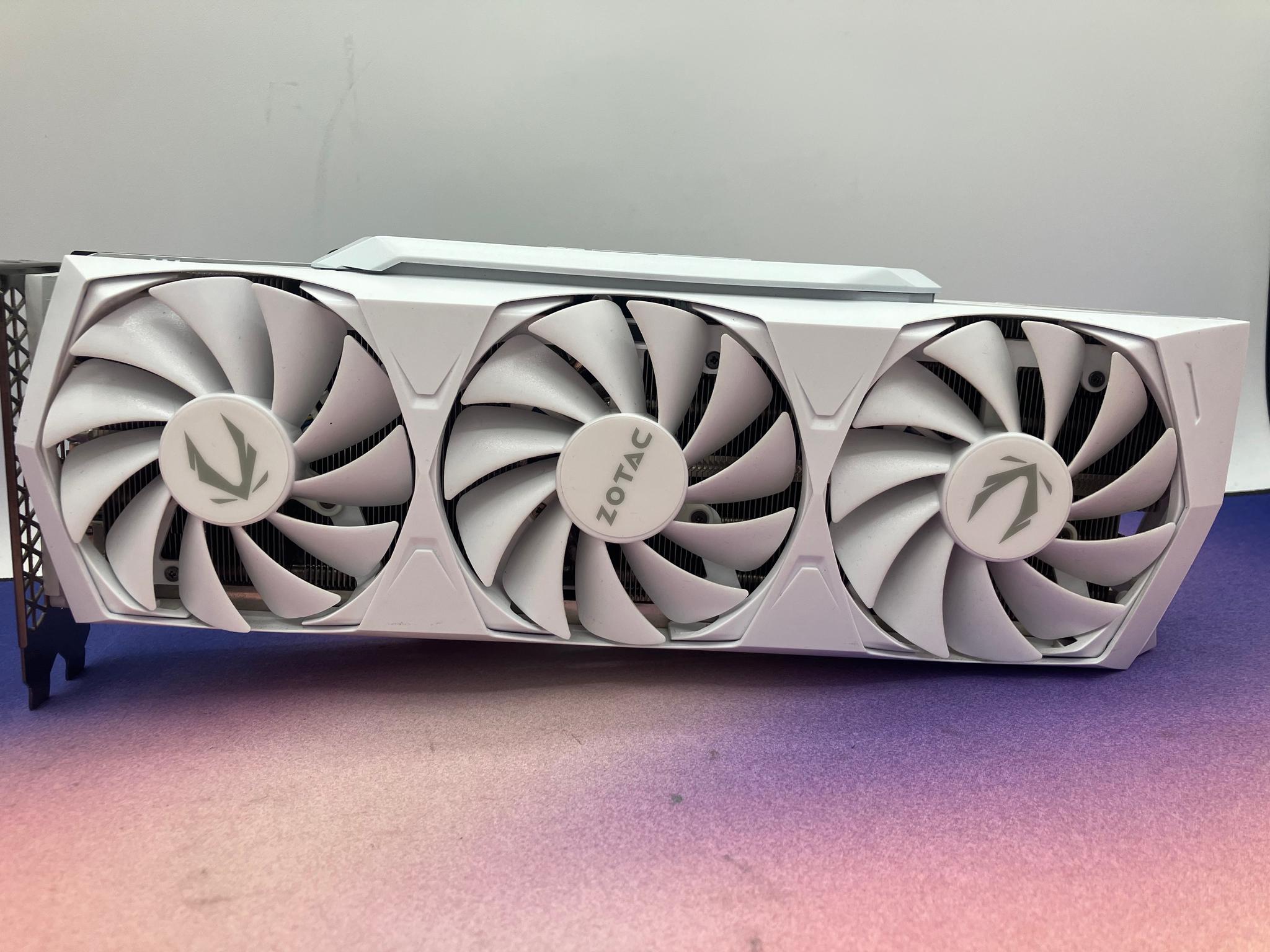 ZOTAC RTX 3080 Trinity OC White Edition - Image 1