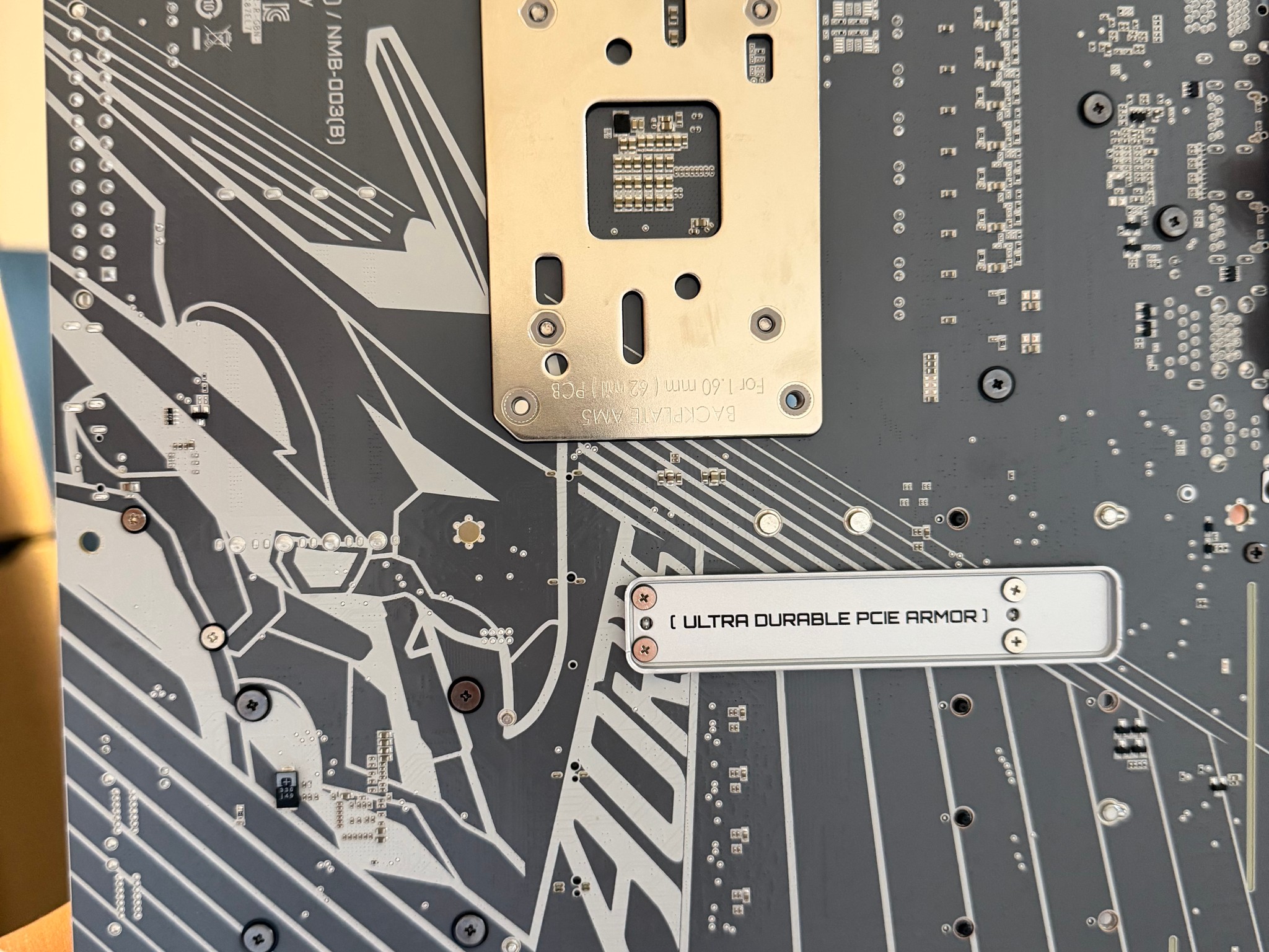 GIGABYTE X870 AORUS ELITE WIFI7 ICE AM5 with official window key