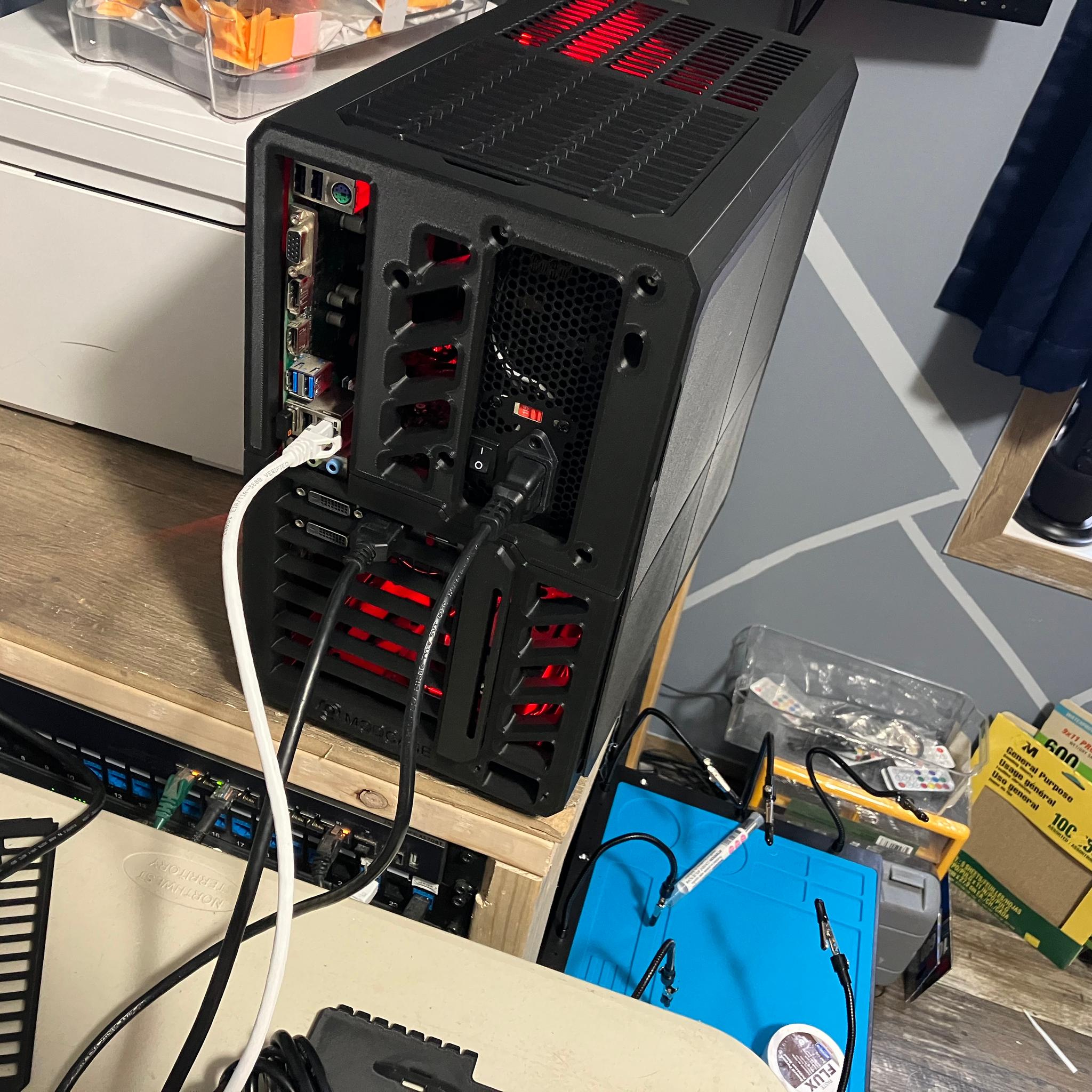 Six Core | i5-9400f | RX 570 OC | 8 GB Ram | 120 GB SSD | 1 TB Game HDD | 600W PSU | Win 11 Pro |