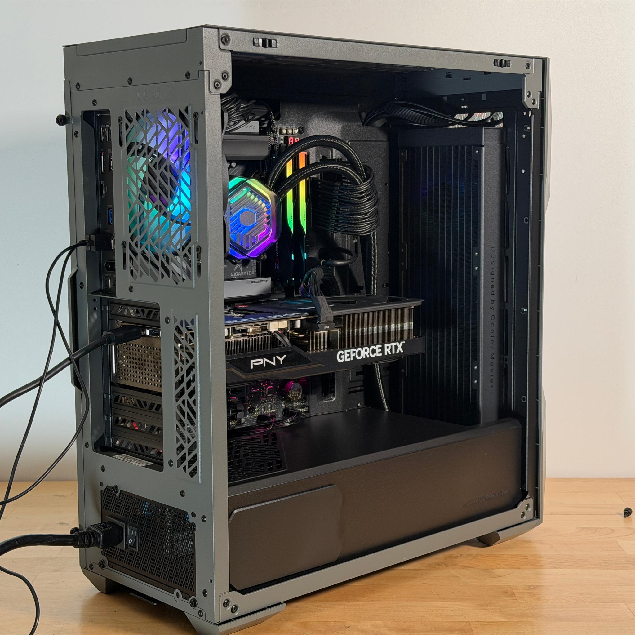 RTX 5070ti Intel Core Ultra 7 265k Gaming PC