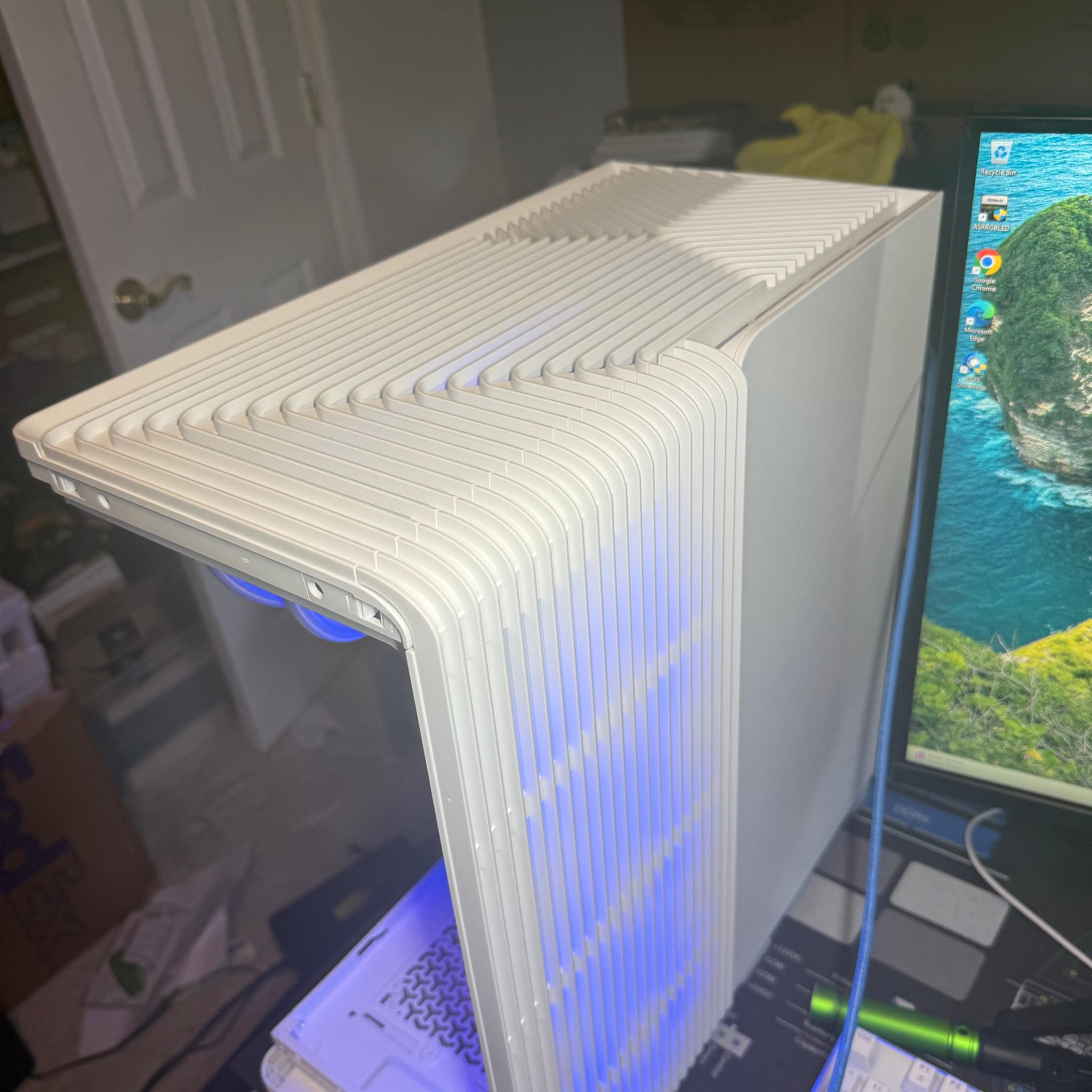 Custom White All AMD build.  9070XT and 9700X CPU