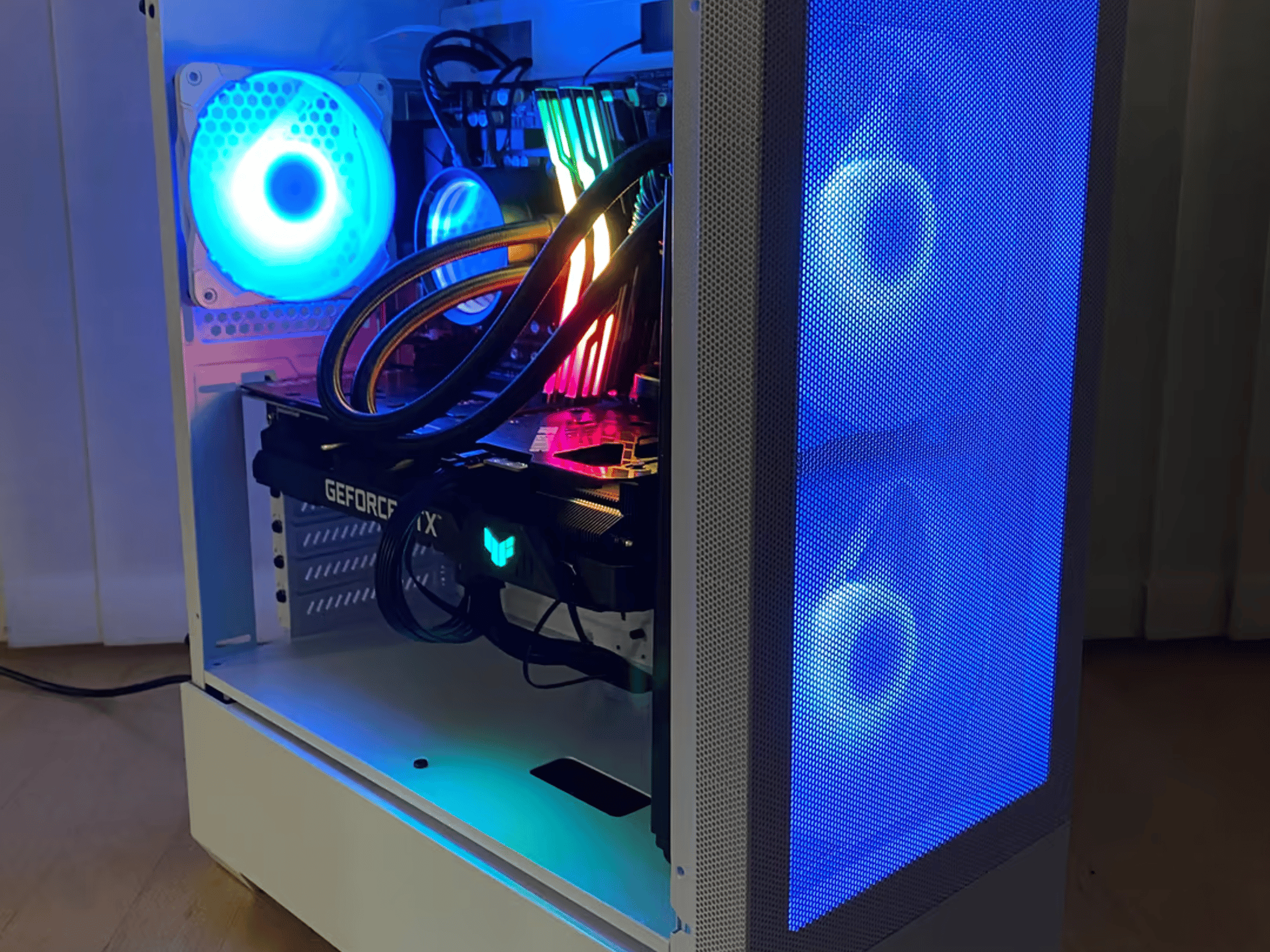 RTX 3060ti, PC, i5 10400, 16gb ram