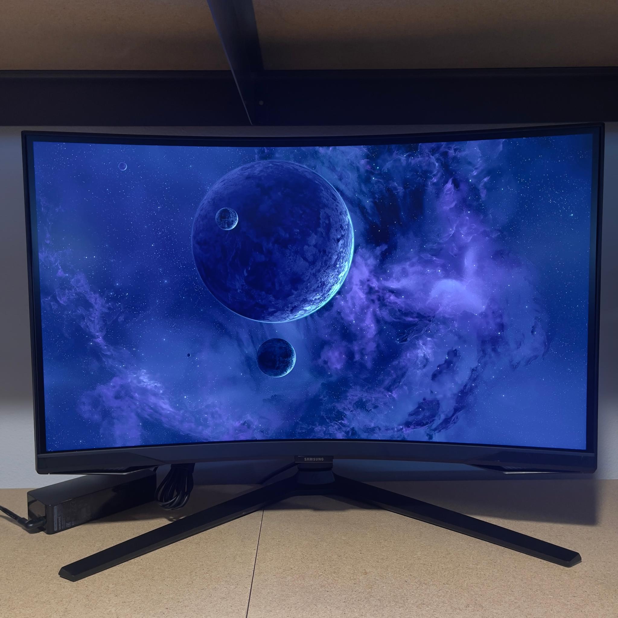 Samsung S27BG652EN 27" Odyssey G65B QHD 1440p 240Hz 1ms Curved Monitor