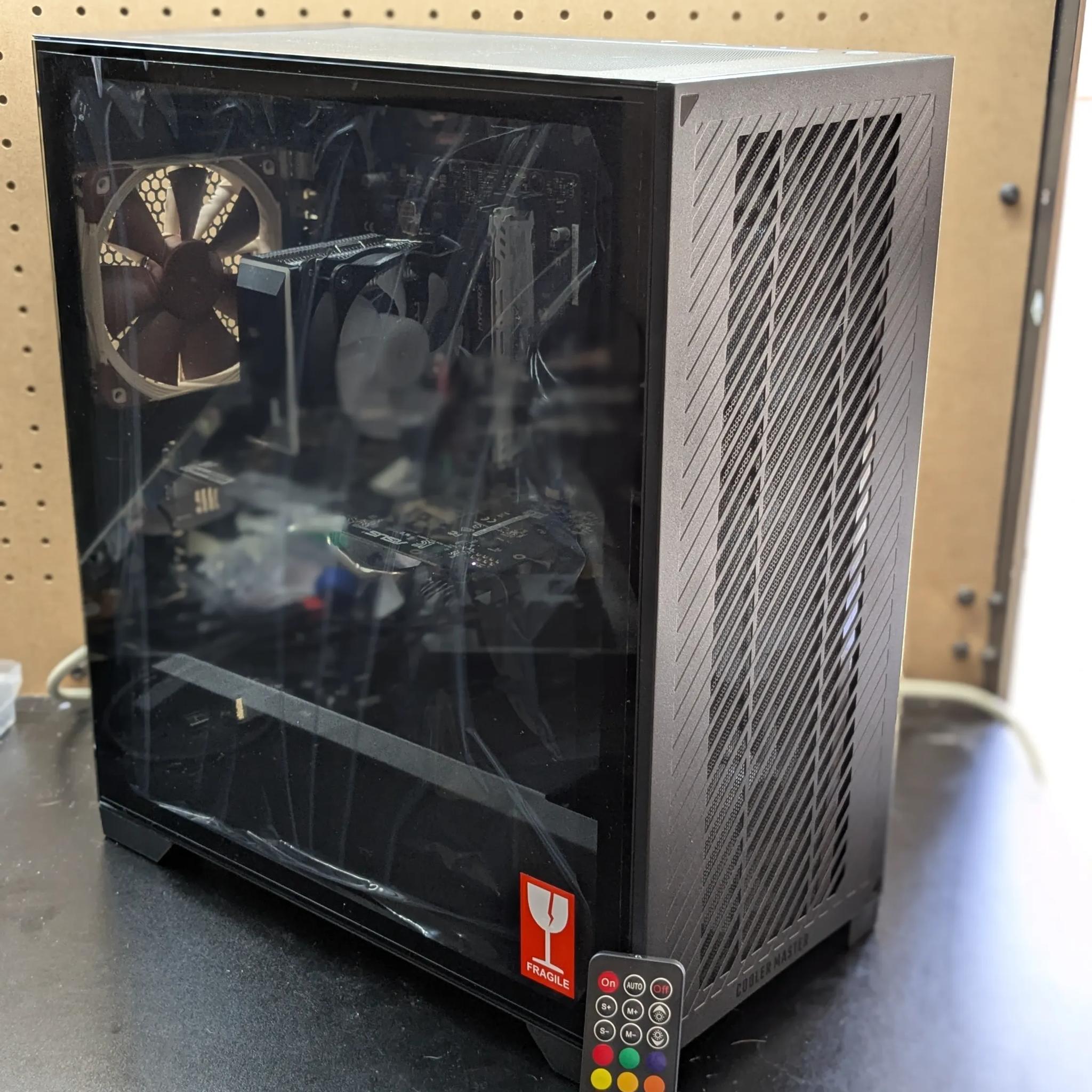 140 FPS Fortnite | 180 Day Warranty | i7-6700, 16GB RAM, RX 480 8GB, 480GB SSD, Win11, RGB