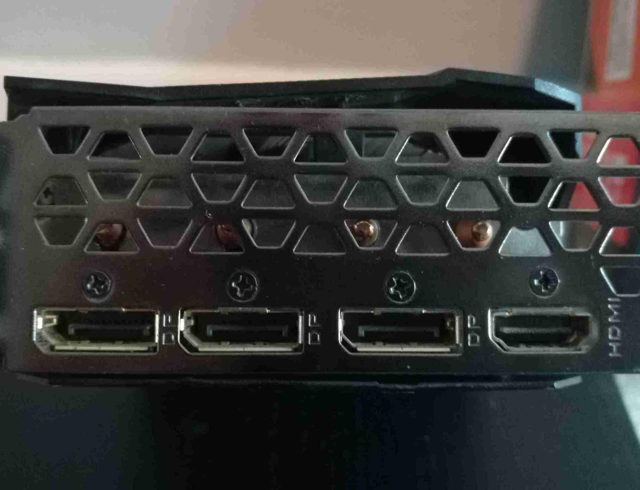Gigabyte 5700XT 8GB