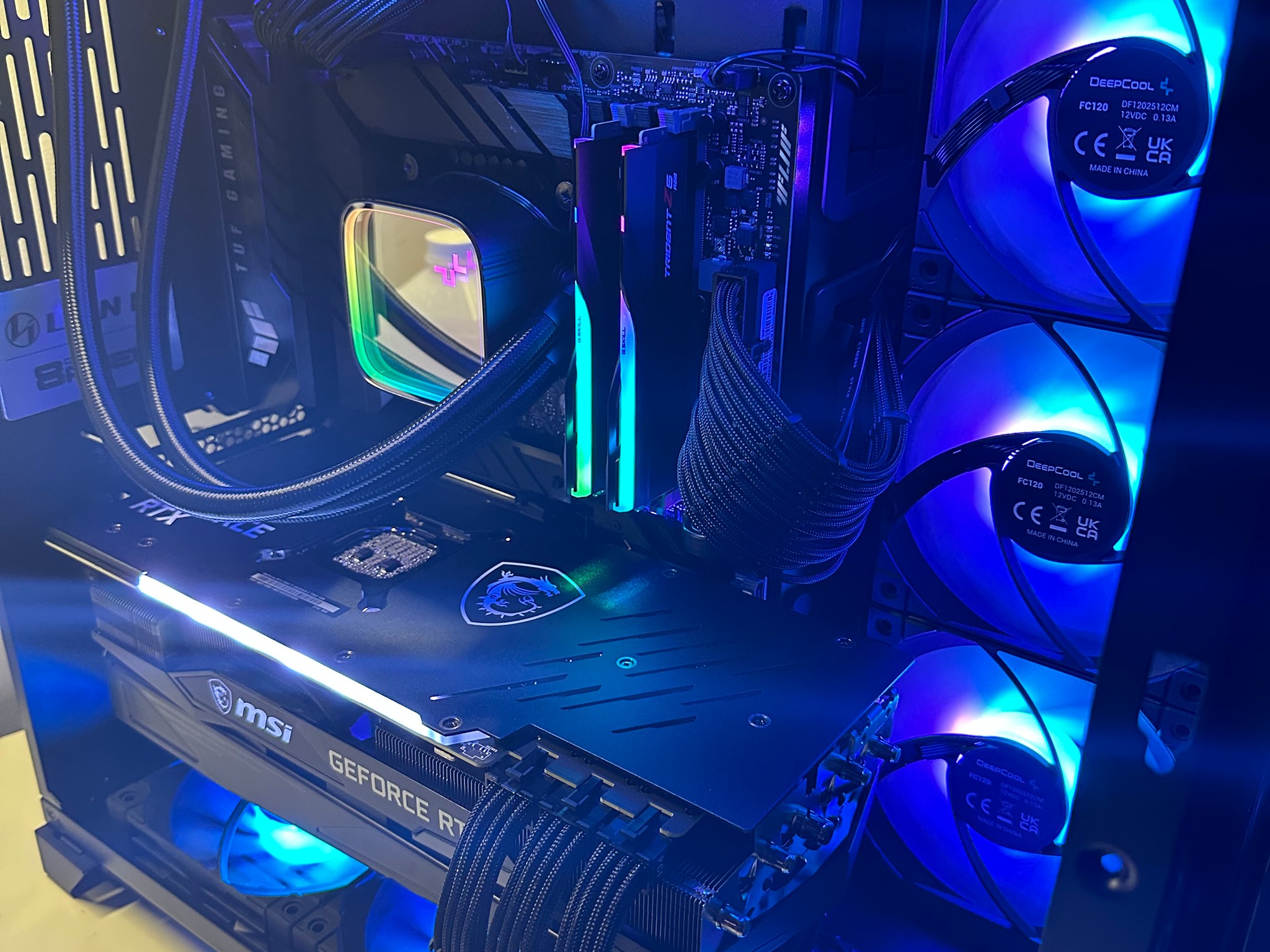 ▪️Black Box▪️ RTX 3080 Ti | i7 12700K  | 32GB DDR5 | 2TB Gen 4 SSD