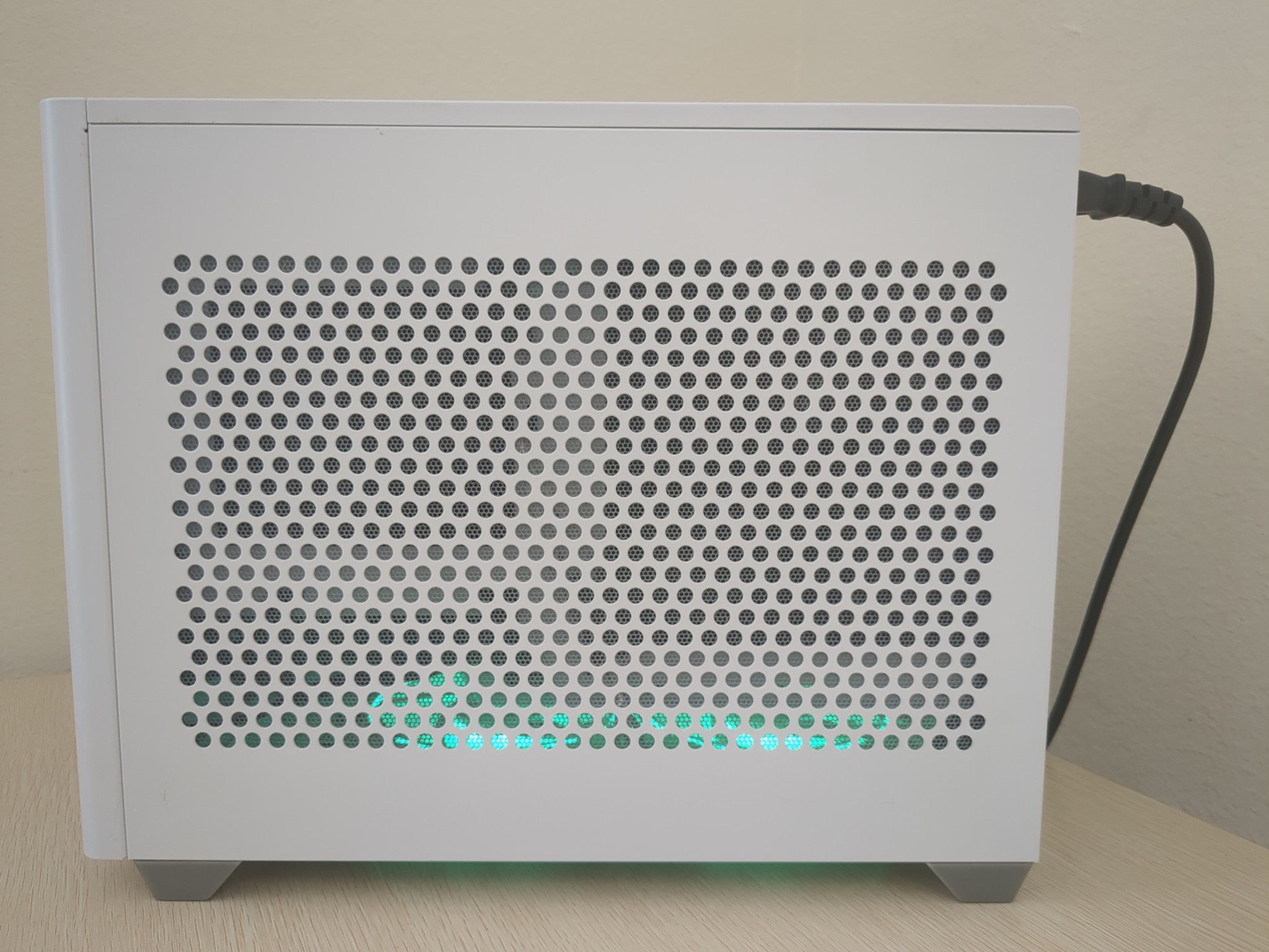 RTX 3070, Ryzen 5 5600 White Gaming PC (32GB RAM, 1TB SSD, Win11 Pro)