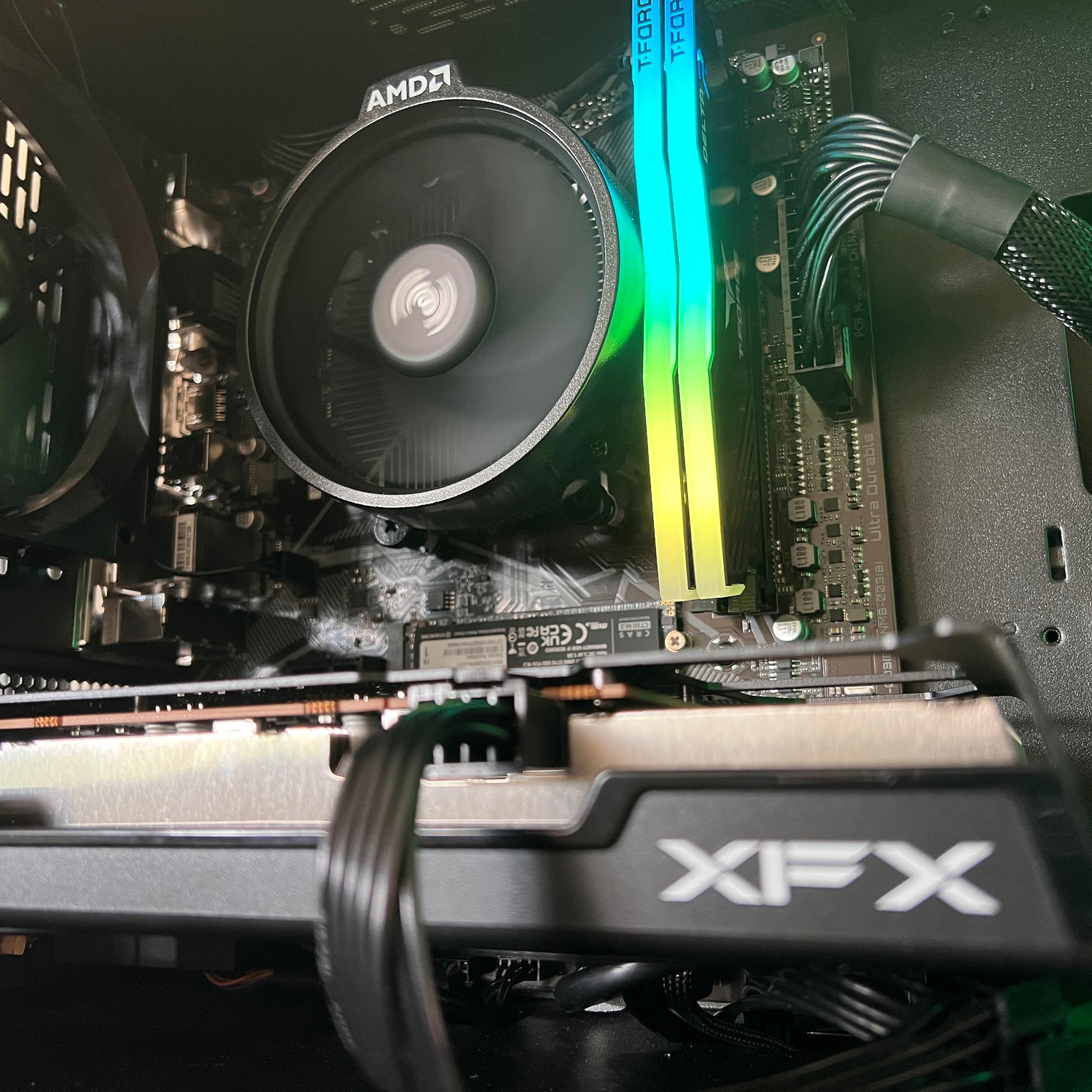 Rx 6600 | Ryzen 5 4500 | 16GB RAM | 1TB SSD | Gaming PC