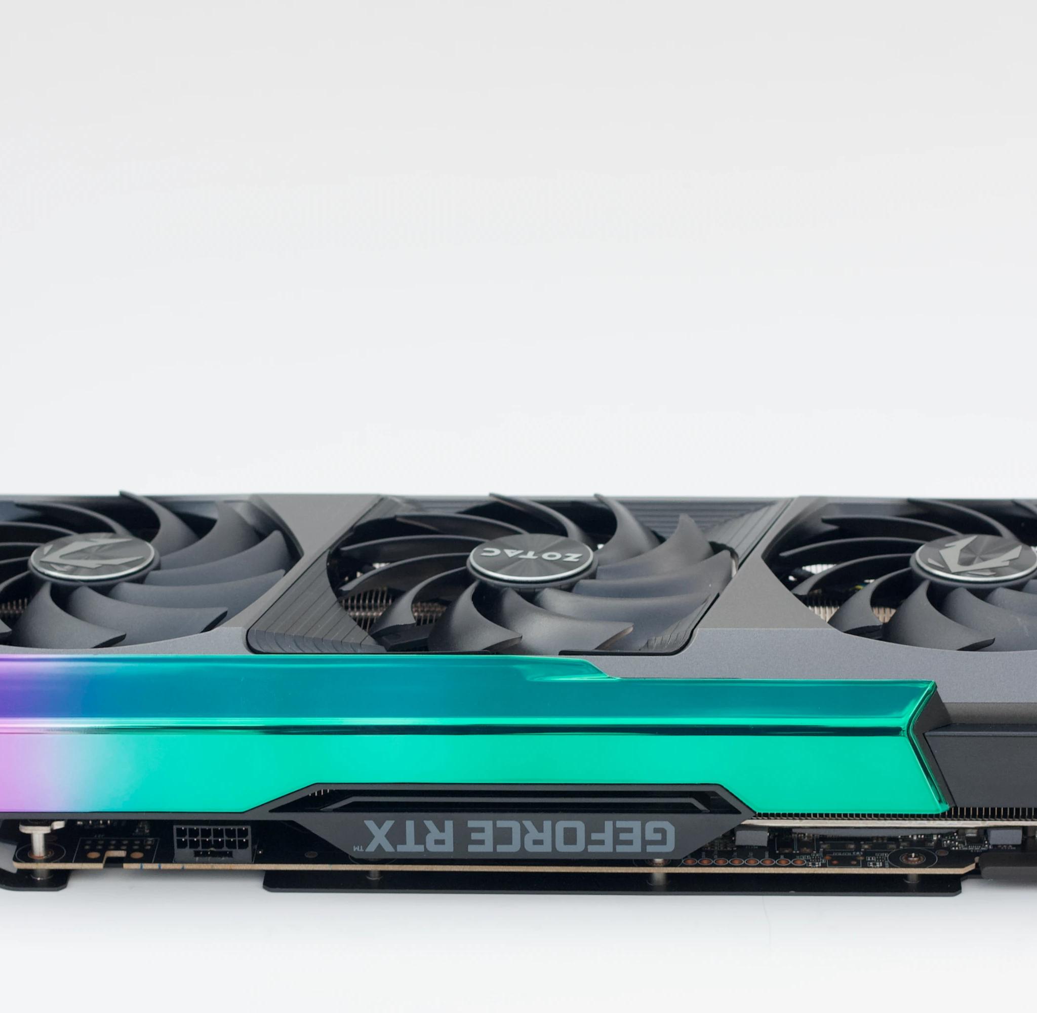 ZOTAC Gaming RTX 3090 Ti AMP Extreme Holo 24GB GDDR6X — Excellent