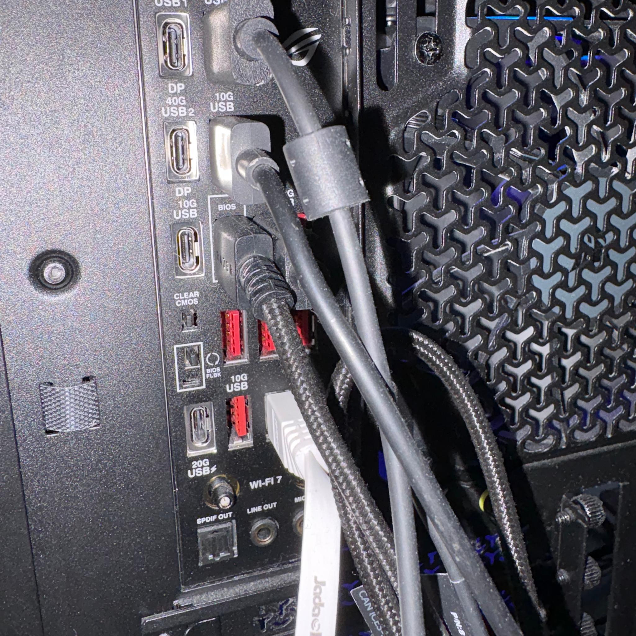 Custom Gaming PC Build. RTX 5080 16GB | Ryzen 7 9800x3D | WD_BLACK SN850X 4TB | 64GB DDR5 6000 CL30