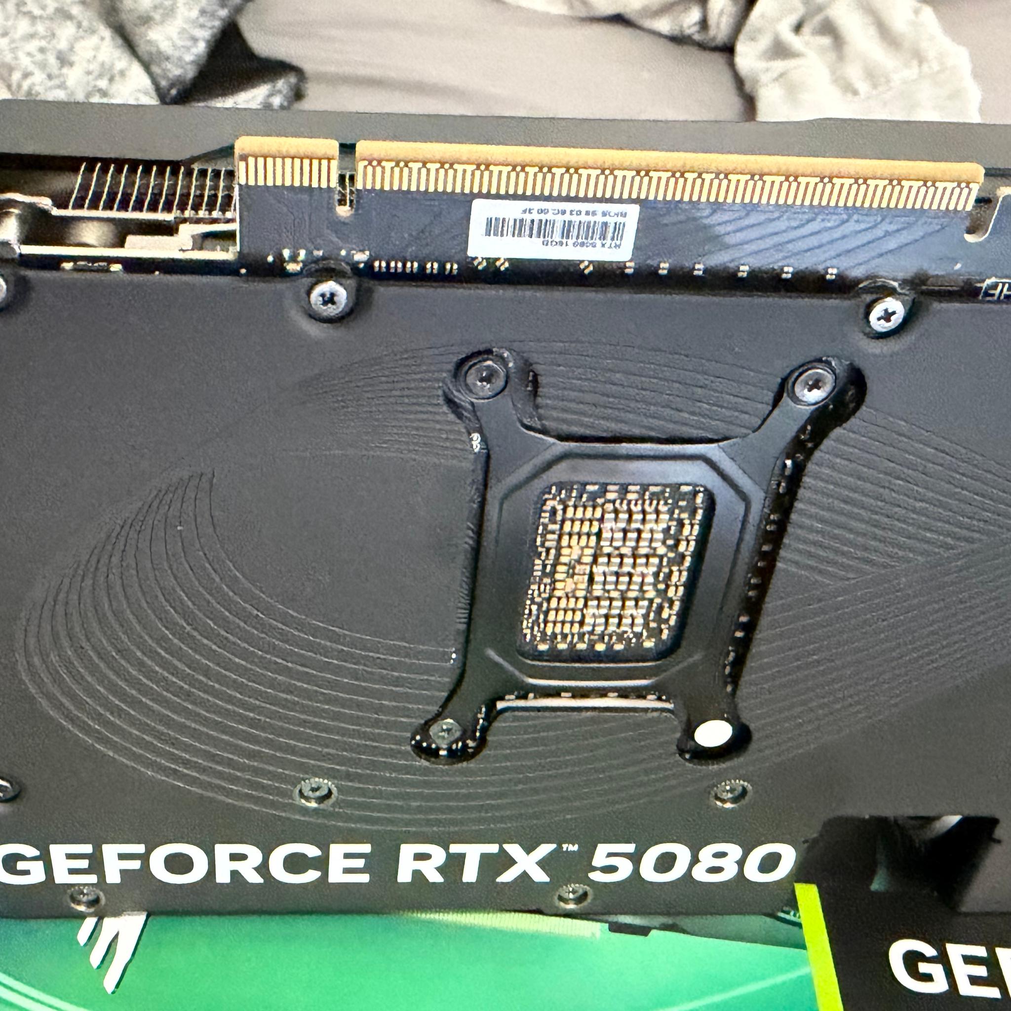PNY GeForce RTX 5080 ARGB EPIC-X RGB Overclocked Triple Fan