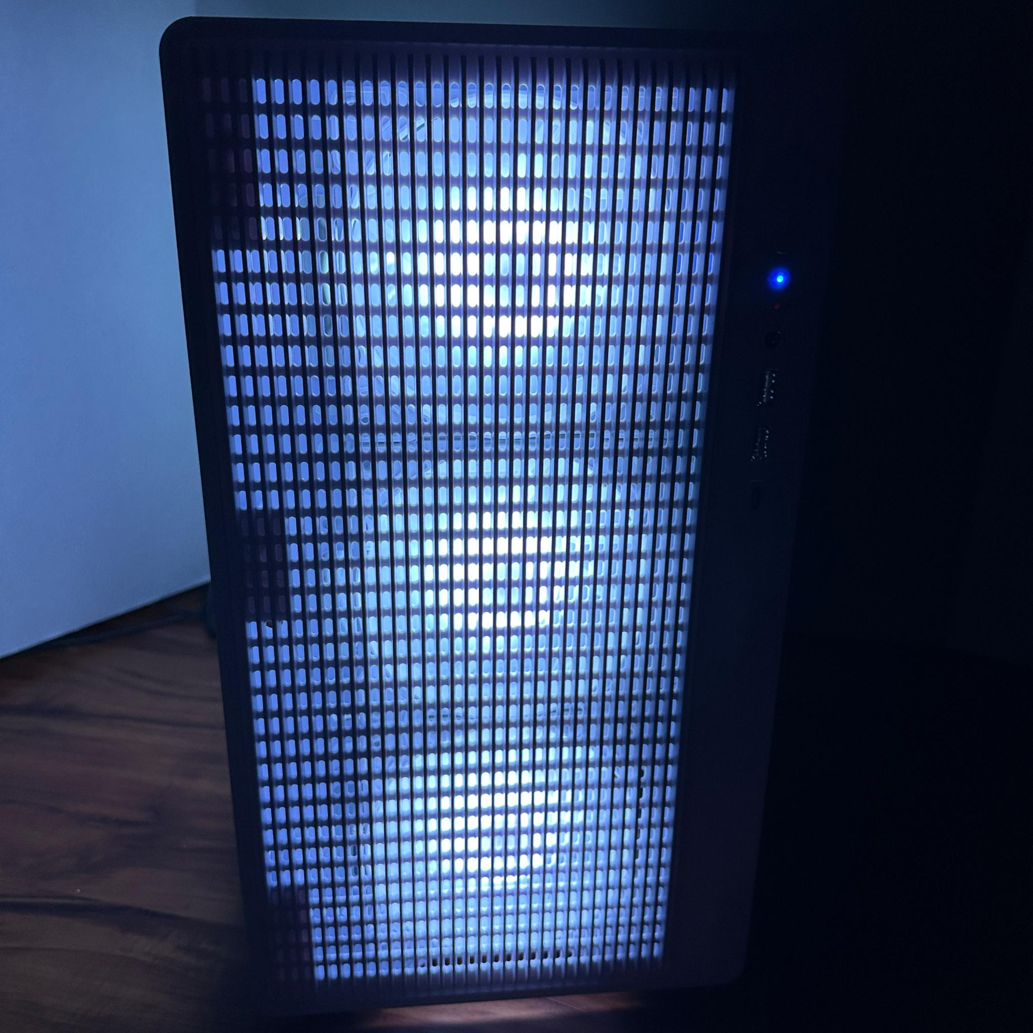 GTX 1070 | Ryzen 5 2600x | 16GB DDR4 | 1.26TB | Windows 11 | Office 2024 | WiFi | Custom Gaming PC