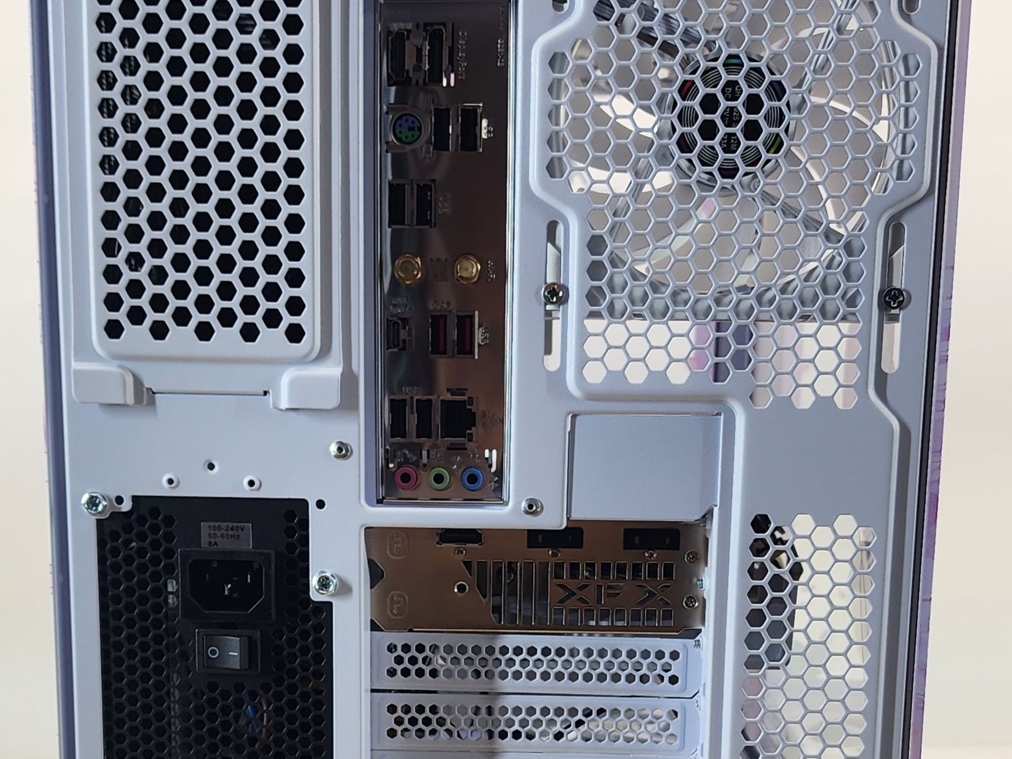 Gaming PC Ryzen 7 9700X 32GB RAM 1TB SSD RX 9060 XT 16GB Windows 11 Computer