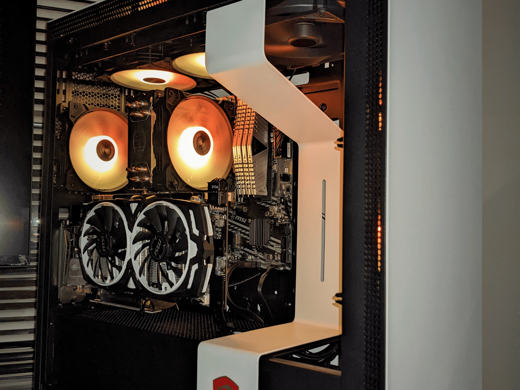"Red Dragon" 15 sec bootup! Gaming PC GTX 1070 i5-10400 6c@4ghz 16gb DDR4-3000 NVME SSD Wifi/BT