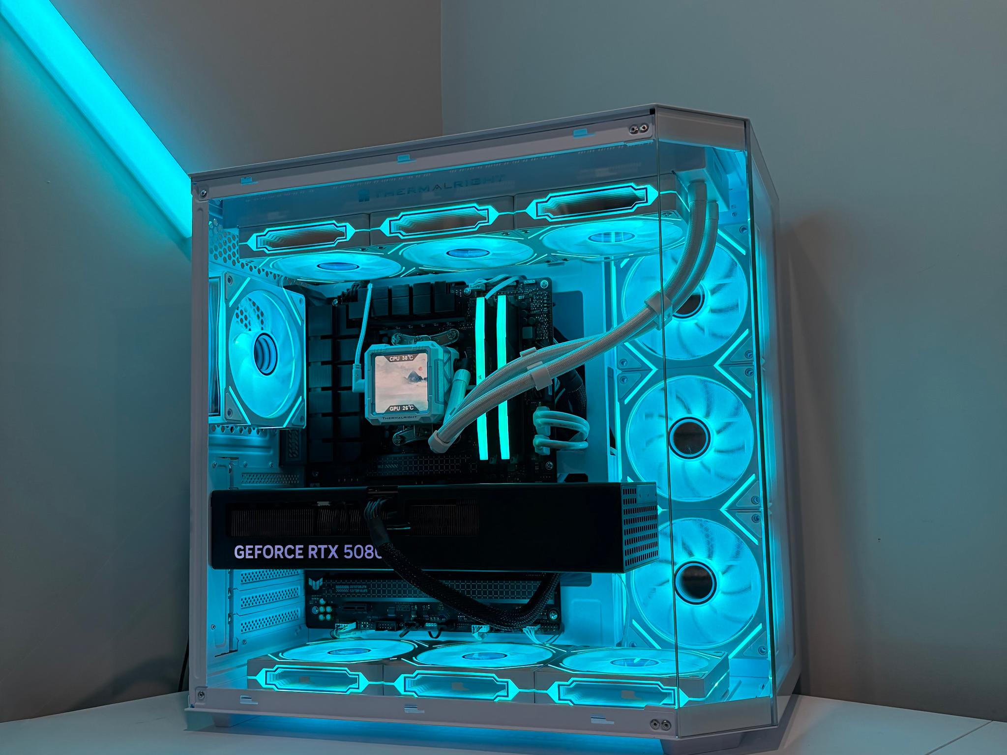 RTX 5080 | Ryzen 7 9850X3D | 32GB DDR5 RAM | 2TB SSD | Gaming PC