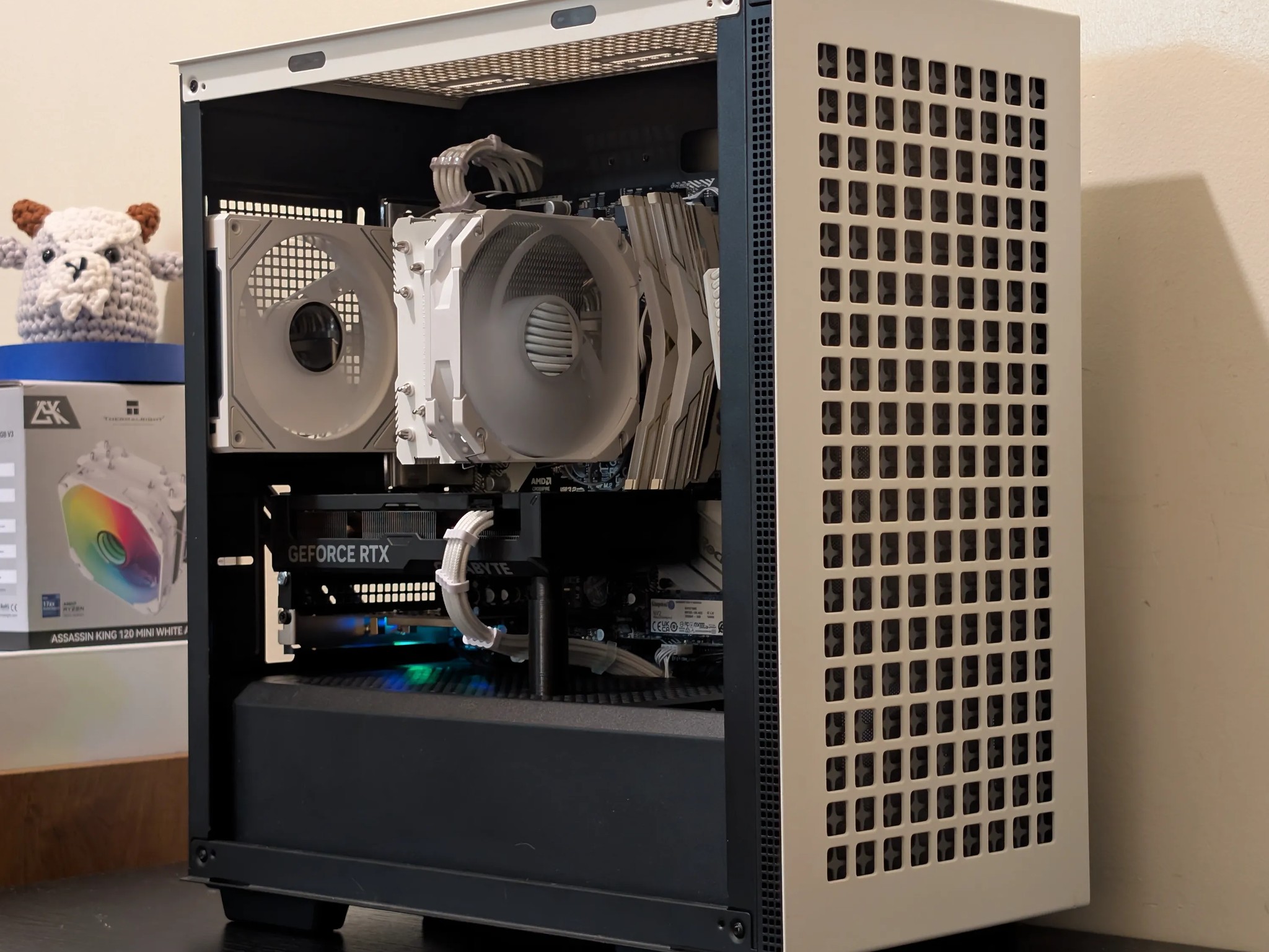 🐼 1440p Gaming Beast | RTX 4060Ti | Ryzen 5 5600 | 1TB SSD | 32GB RAM | WiFi 6 & Bluetooth 🐼