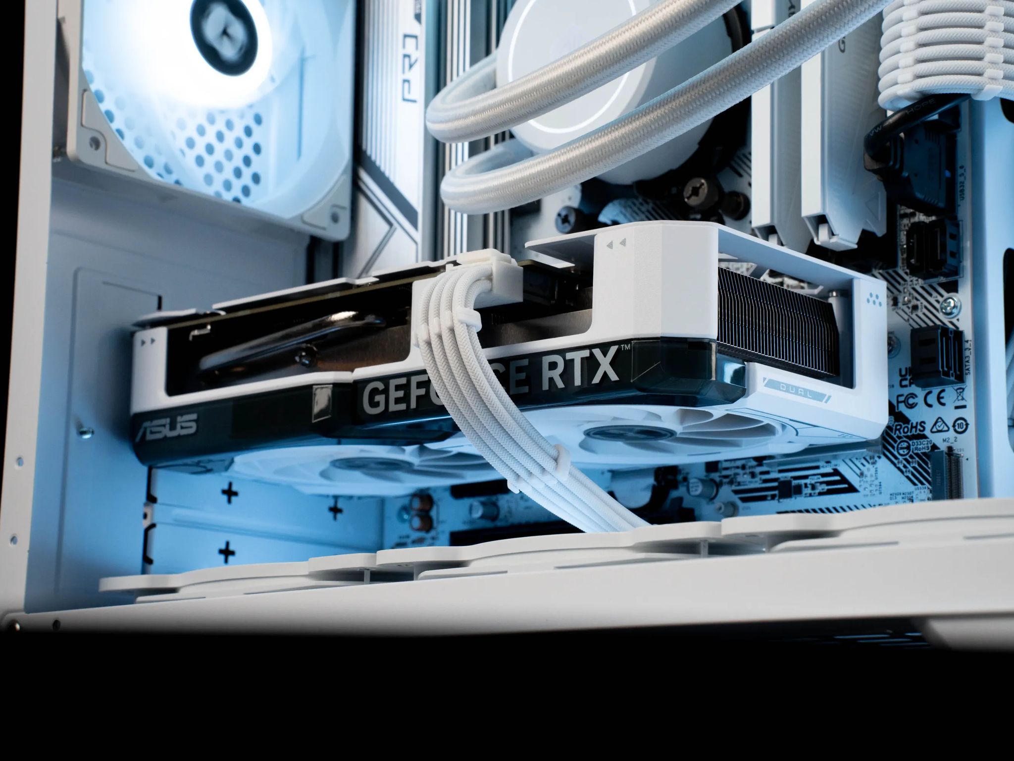 RTX 4060 | Ryzen 5 5600 | 32gb RAM | 1tb SSD
