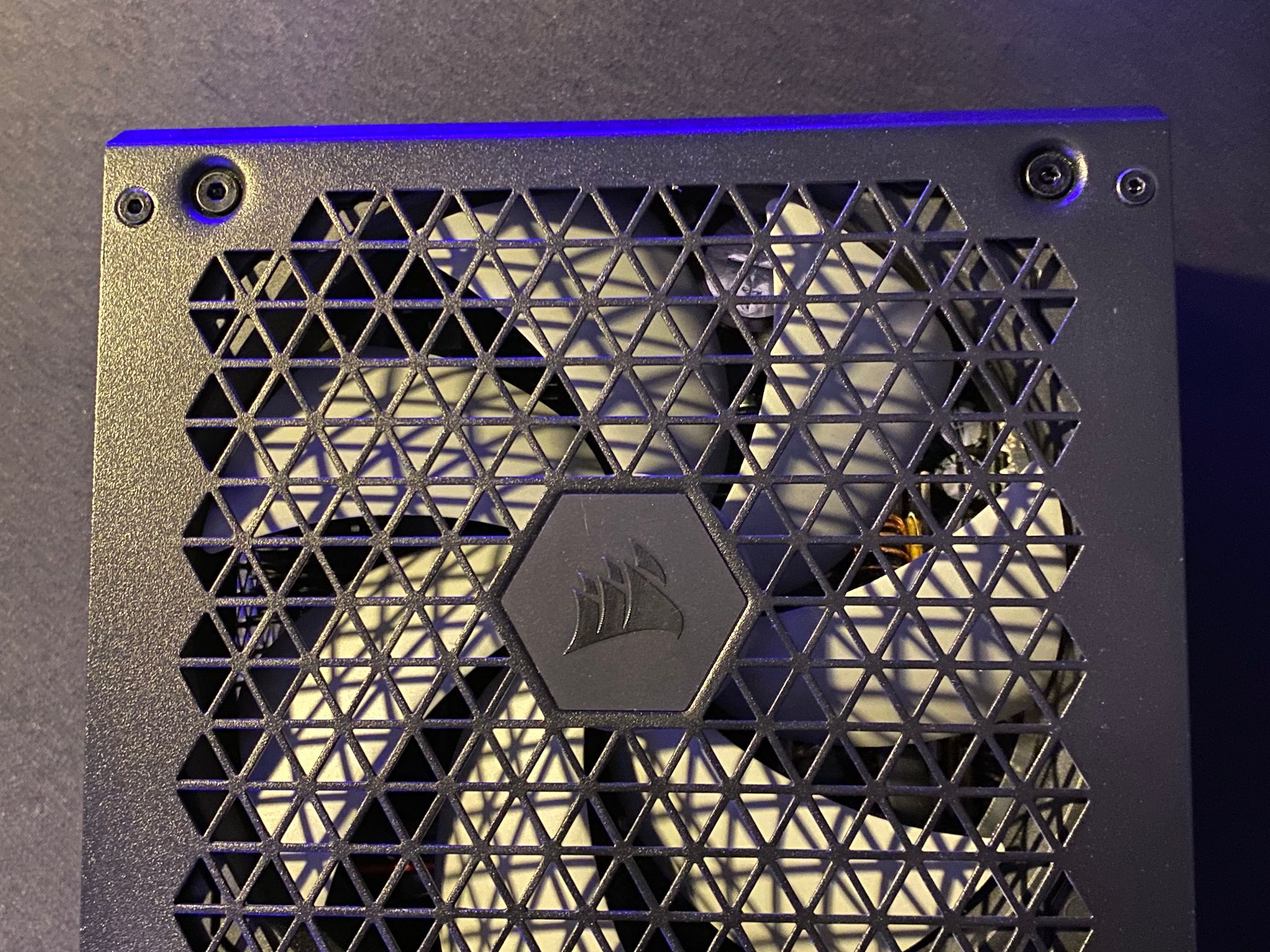 Corsair RMx Series™ RM850x / 850 Watt 80 PLUS Gold Fully Modular ATX PSU