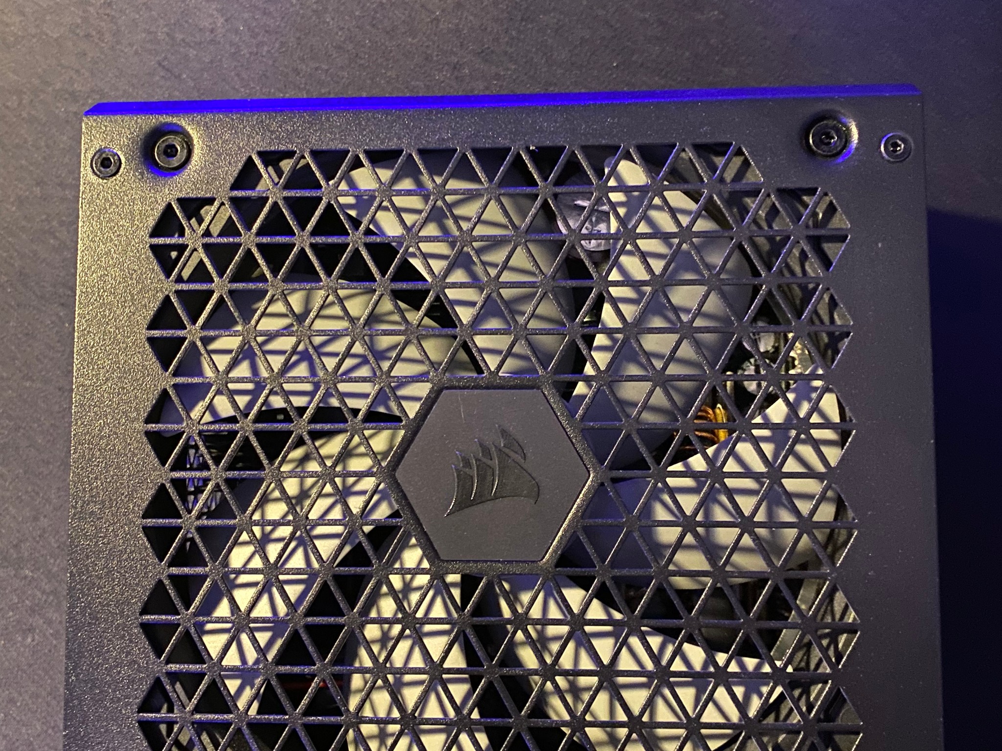 Corsair RMx Series™ RM850x / 850 Watt 80 PLUS Gold Fully Modular ATX PSU