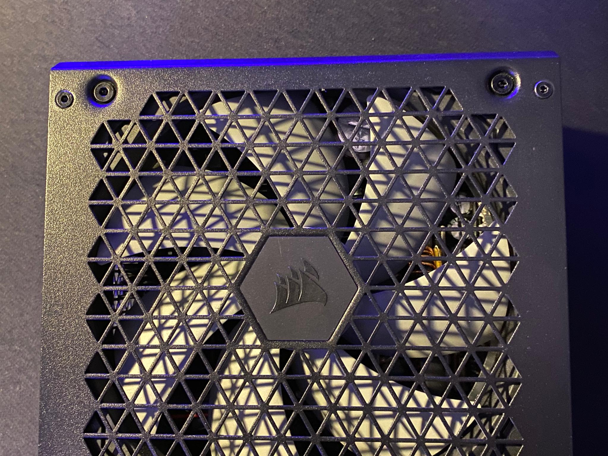 Corsair RMx Series™ RM850x / 850 Watt 80 PLUS Gold Fully Modular ATX PSU