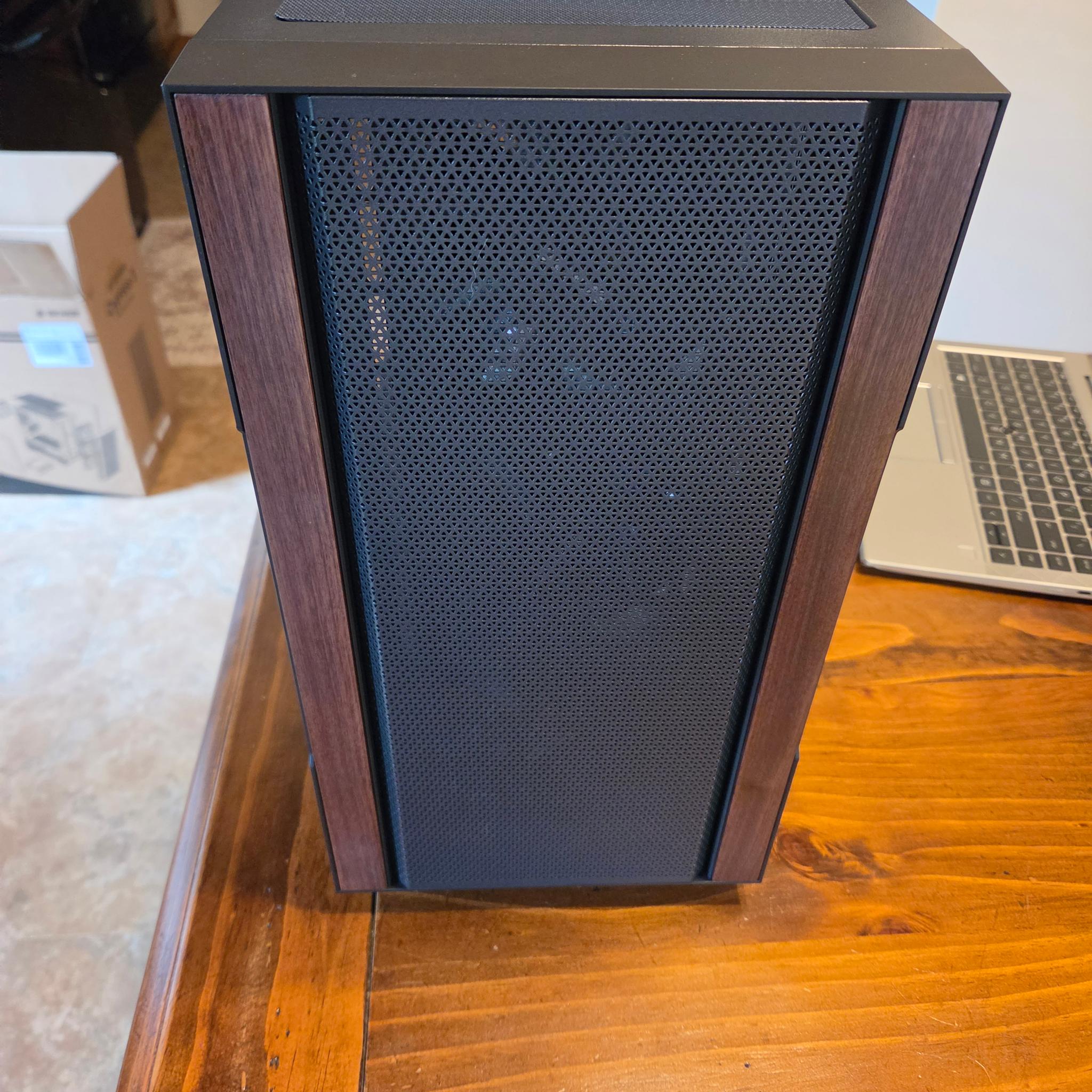 Classy and Capable Ryzen 5 5500/RTX 3050 6GB - 16GB RAM - 512GB - Windows 11