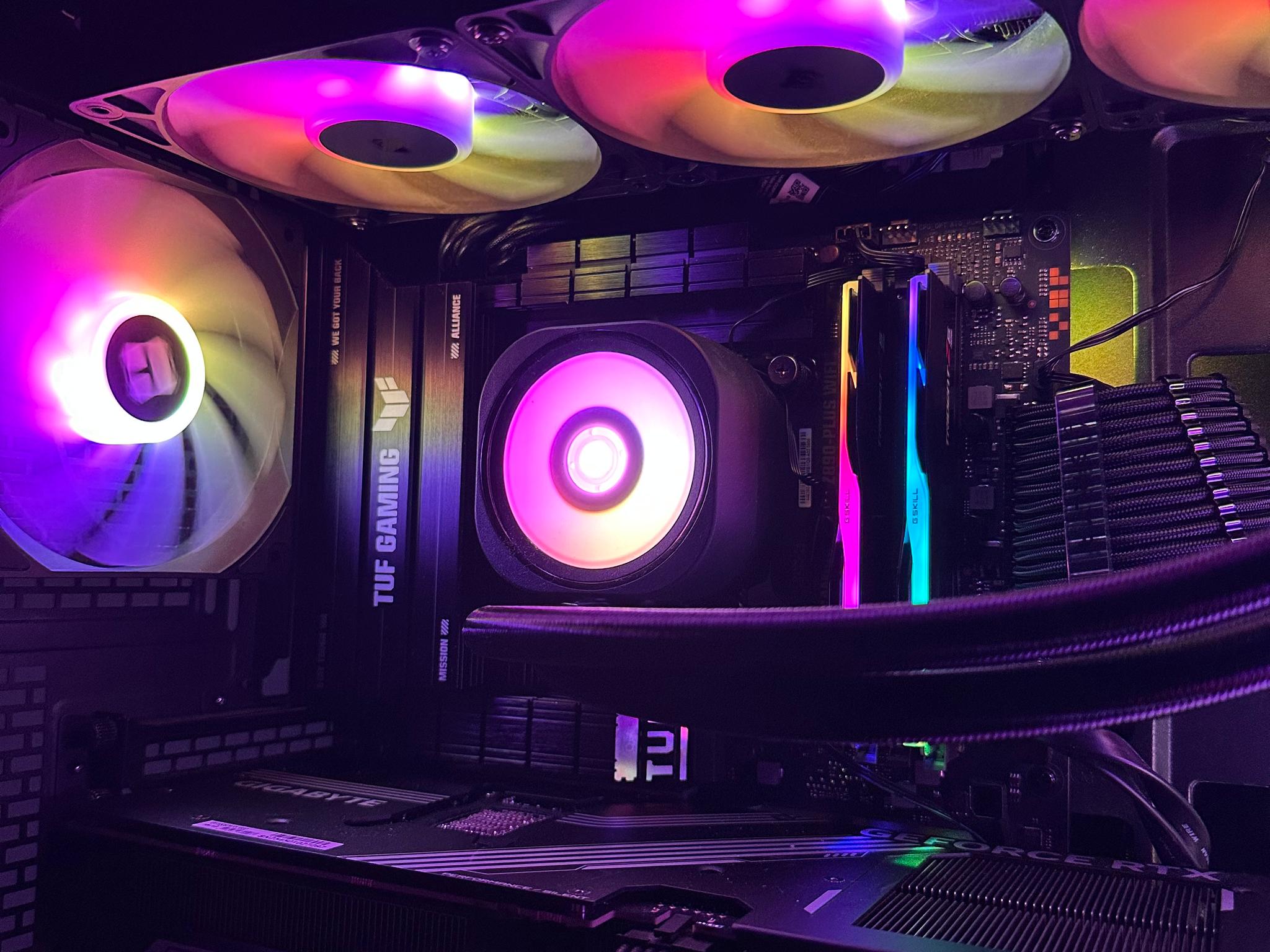 Gaming PC — RTX 5080 + Intel Core Ultra 9 285K | 32GB DDR5 | 1TB NVMe