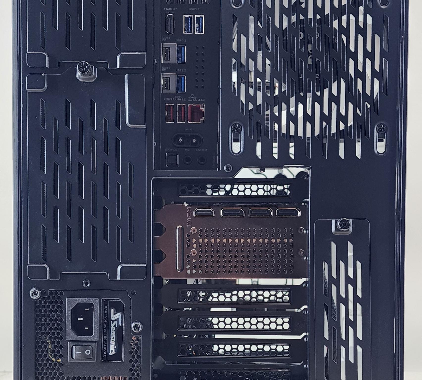 Gaming PC Ryzen 7 9700X 32GB RAM 2TB SSD RTX 5070 Ti 16GB Windows 11 Computer