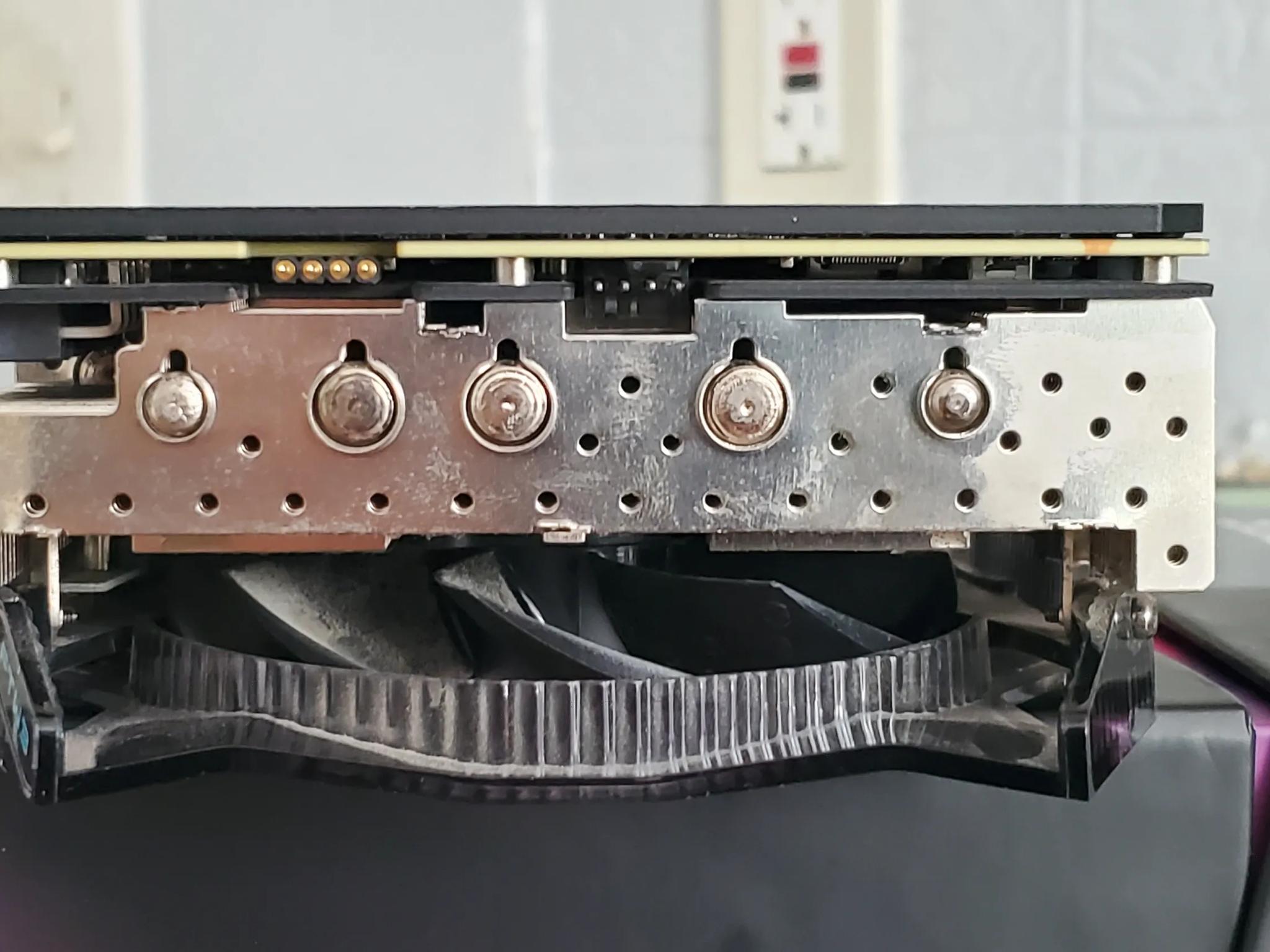 Like New EVGA GeForce RTX 2080 Ti FTW3 Ultra.