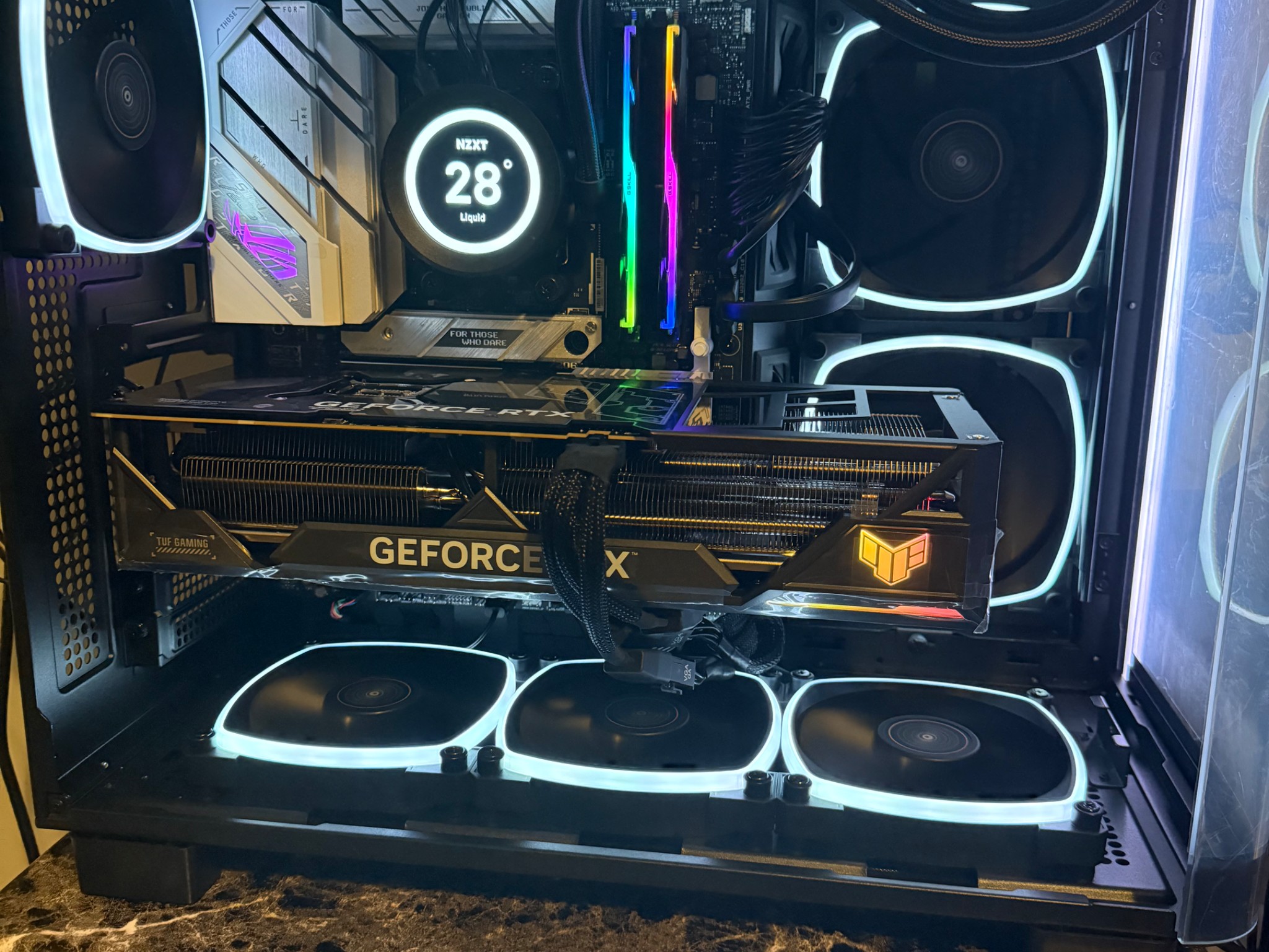 PC Ryzen 9 7950x3d/Rtx 4080 super