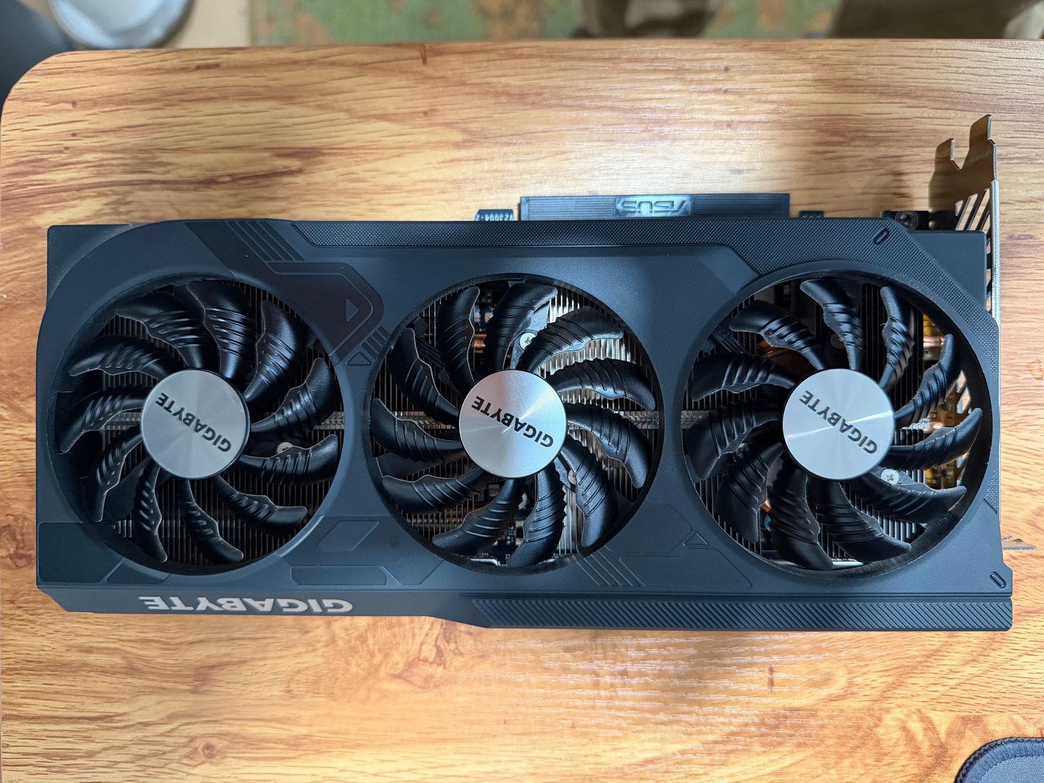 Gigabyte GeForce Windforce 3X OC RTX 4070