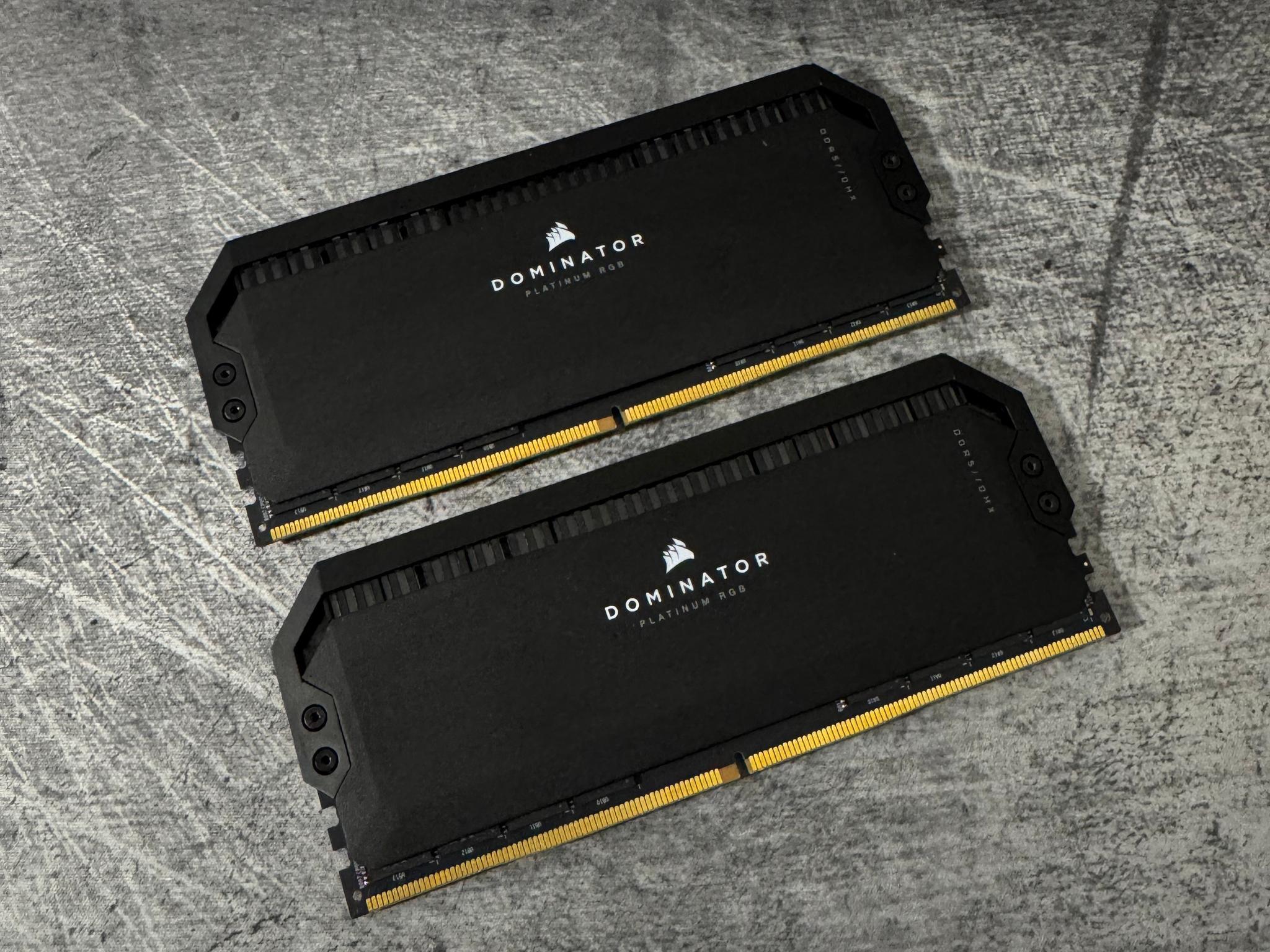 DDR5 64GB (2x32) 5600MT/S Corsair Dominator Platinum RGB