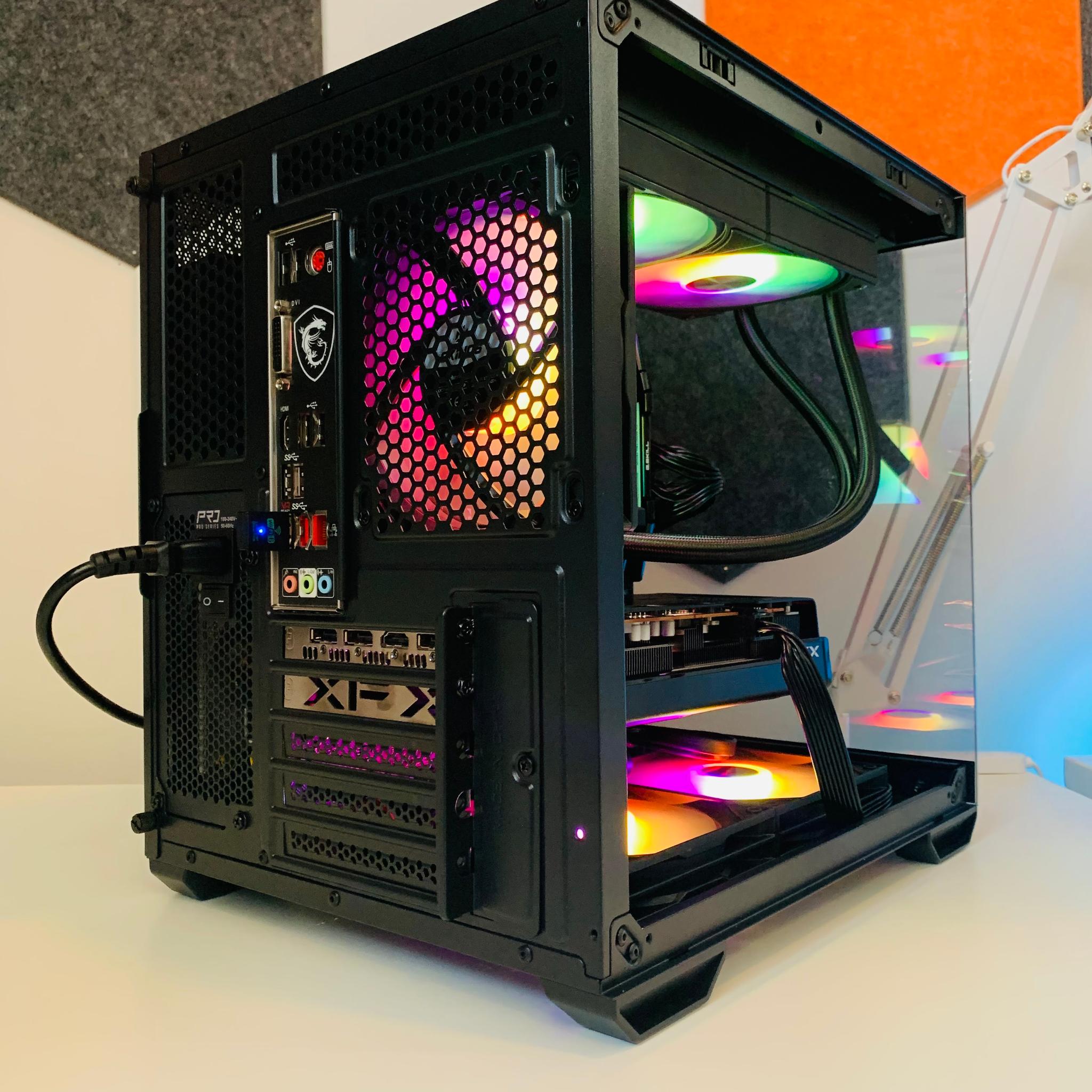 🍊 🐧 - RX 6600XT | Ryzen 5 3500X | 16GB RAM | 512GB SSD