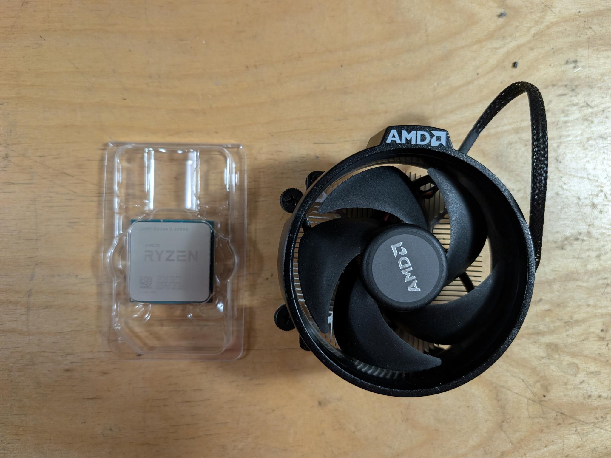 AMD Ryzen 3 2200G