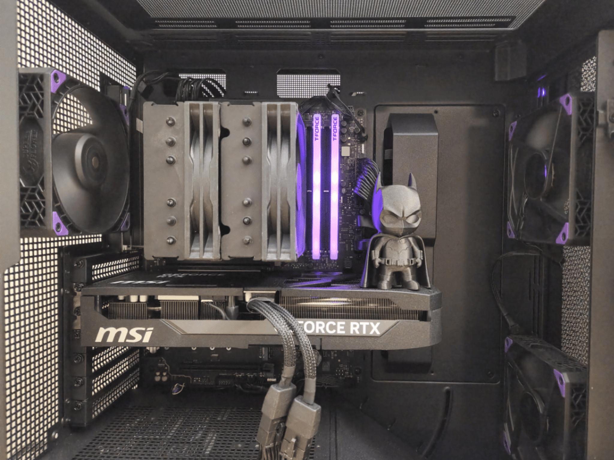 Tarkov META PC Build 2026 | 9850X3D + RTX 5070 Ti Gaming PC