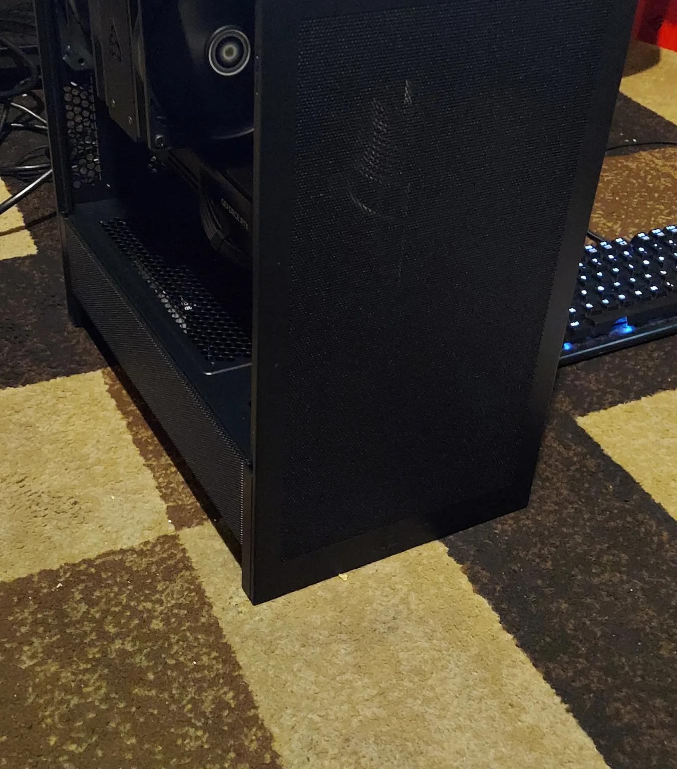 Ryzen 9600X/RTX 5070 Founders Ed. 1440p Stealth Gaming PC