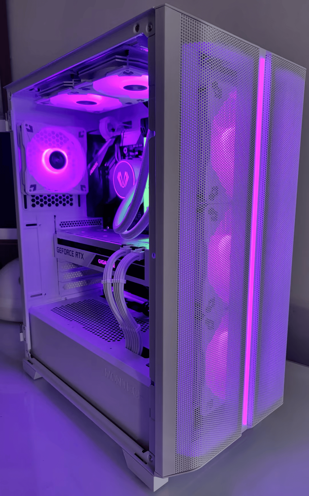 High End White Gaming PC - Ryzen 9 3900x | 32gb DDR4 | RTX 3070 Vision | 1tb NVMe | Water Cooling 