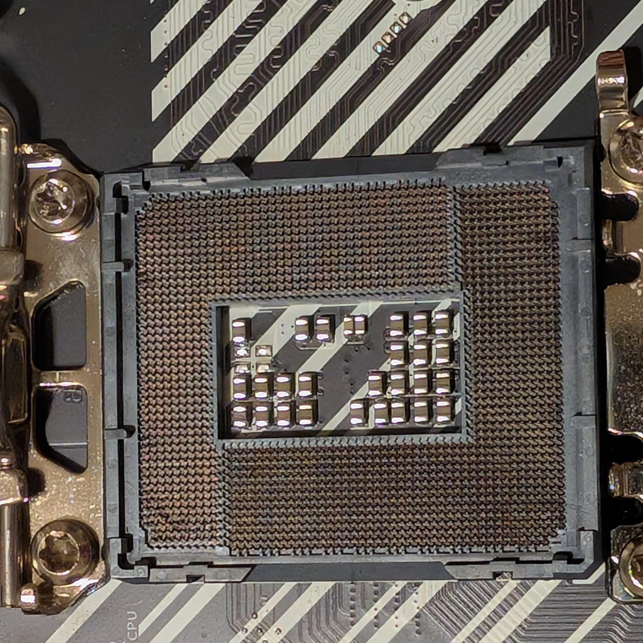 UNTESTED lga 1700 motherboard