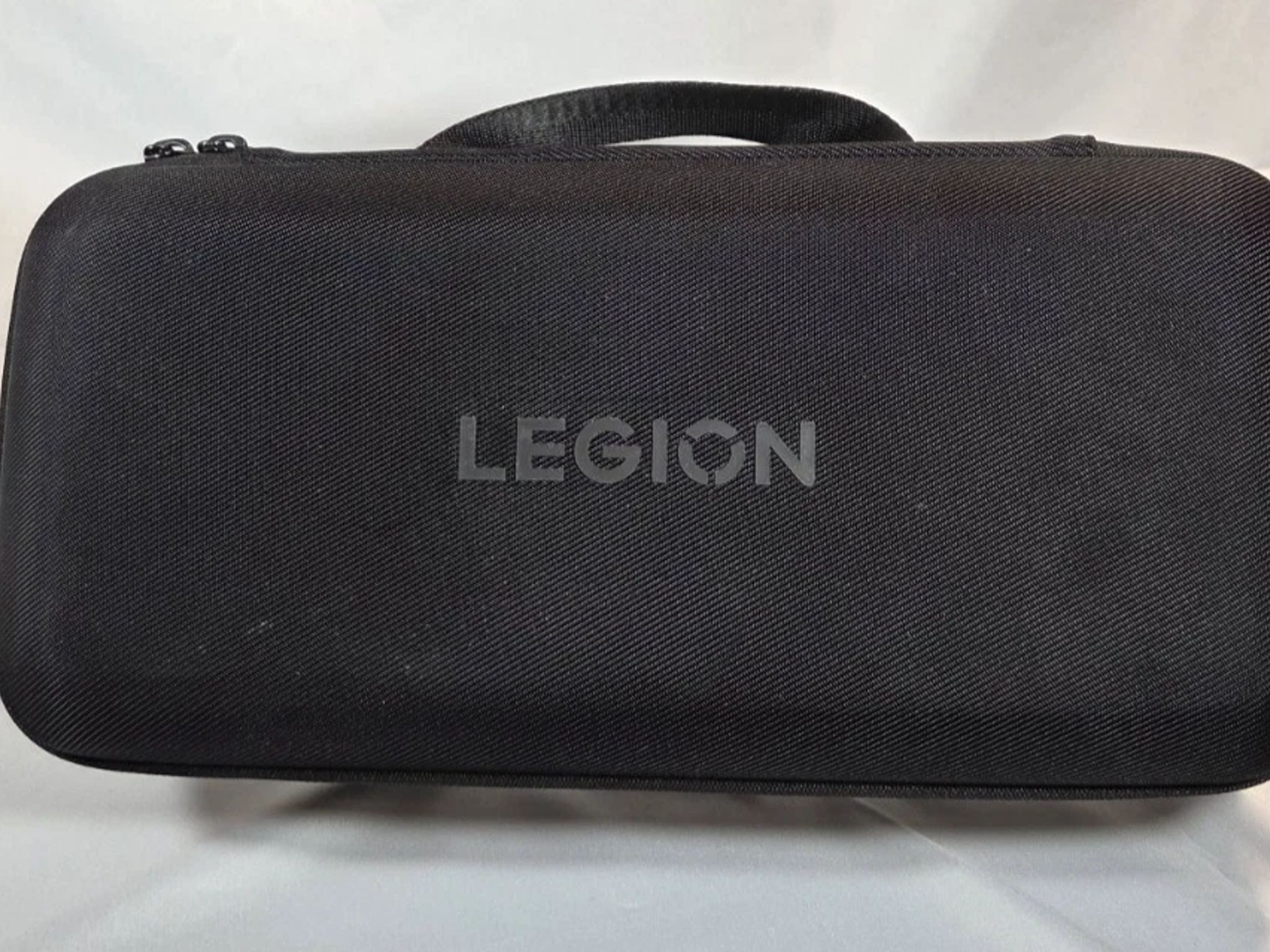 Lenovo Legion Go Z1 Extreme , 16GB RAM, 512GB SSD, plus Accessories