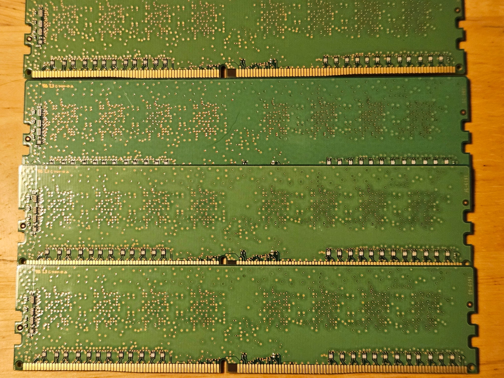 Samsung DDR4 U-Dimms 2133 MT/s 4x4GB Sticks