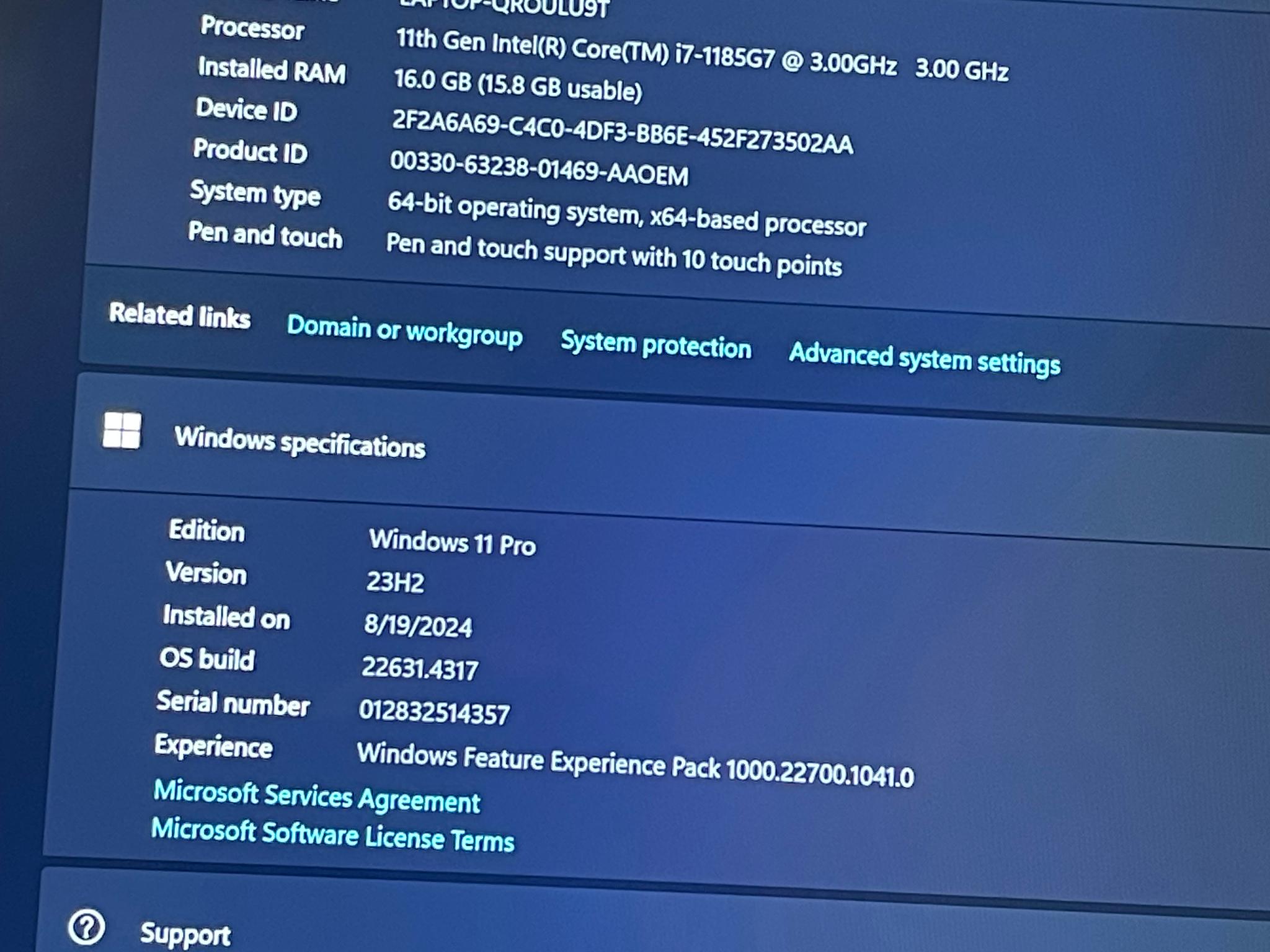 Microsoft Surface Laptop i7 16GB 512GB SSD Matte Black