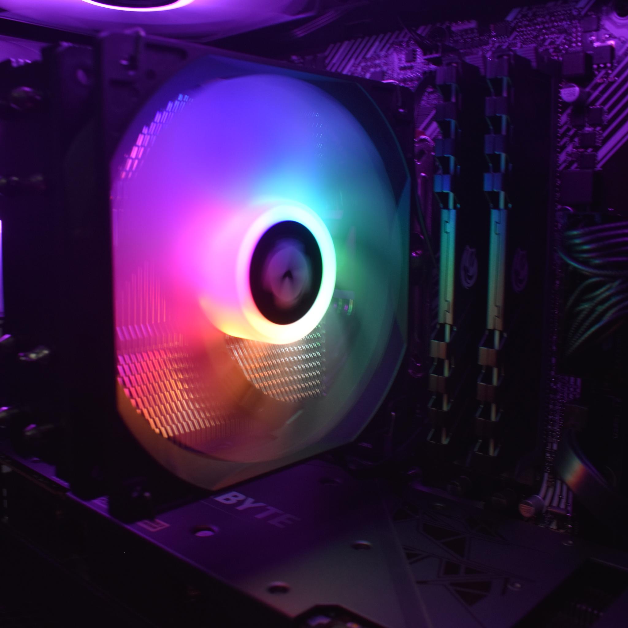 Minimalist Gaming PC: Ryzen 7 | RX 6800 | 32GB RAM | 1TB SSD | 650w PSU | WiFi